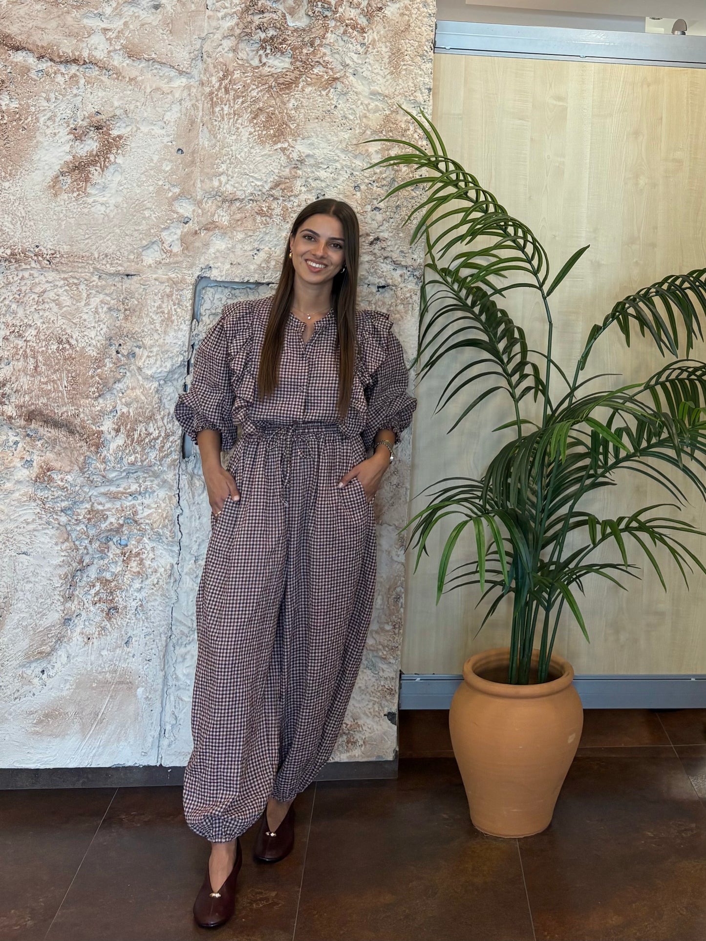 CONJUNTO CAMISA VOLANTE Y PANTALON BOMBACHO VICHY MORADO