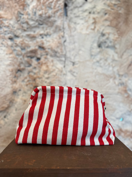 CLUTHC RAYAS ROJO