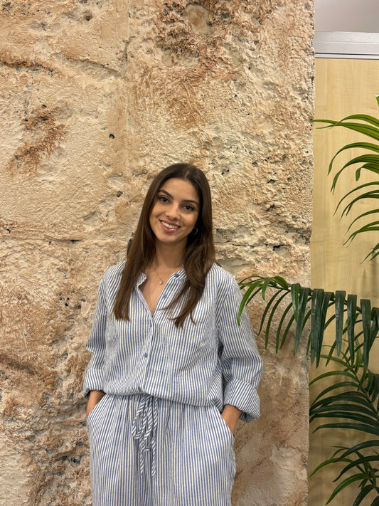 CAMISA CELESTE  RAYAS VOLANTE