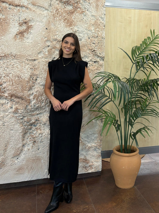 VESTIDO DE PUNTO NEGRO