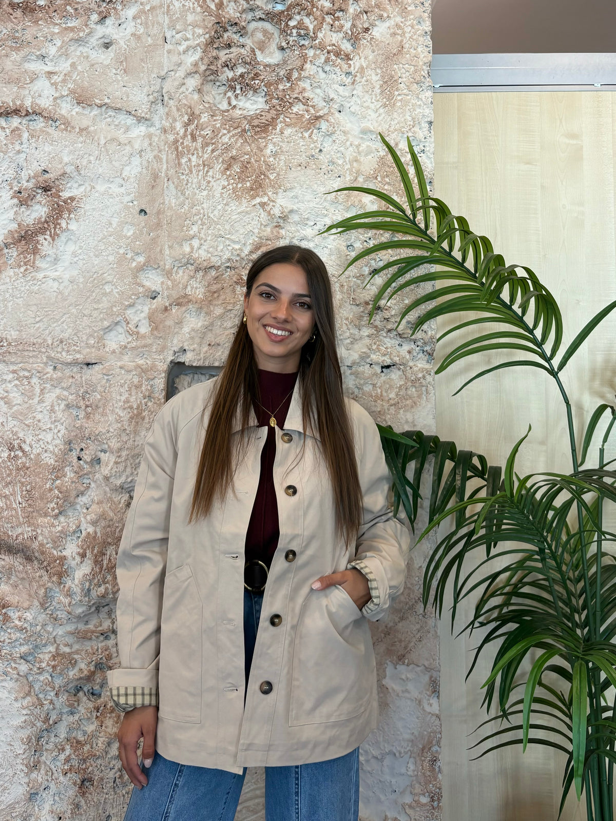CHAQUETA TRENCH BEIGE