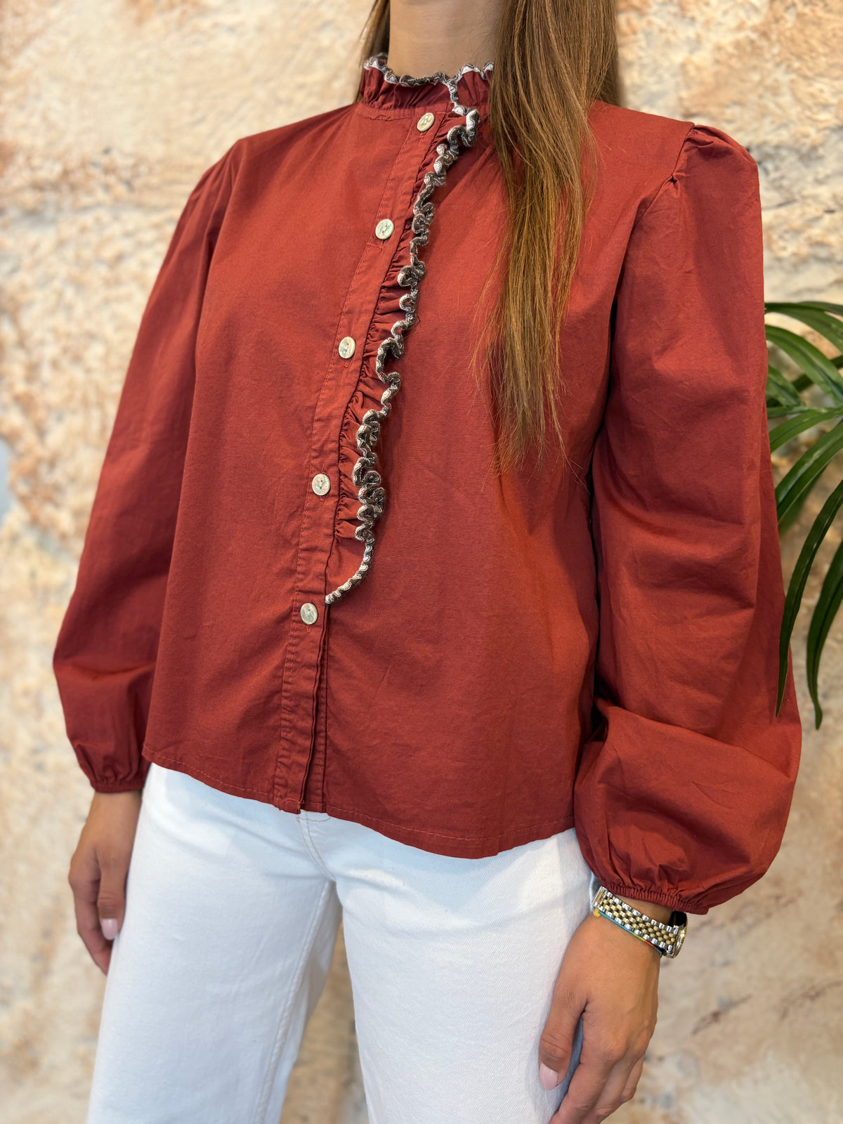 CAMISA TEJA DETALLE RIZO