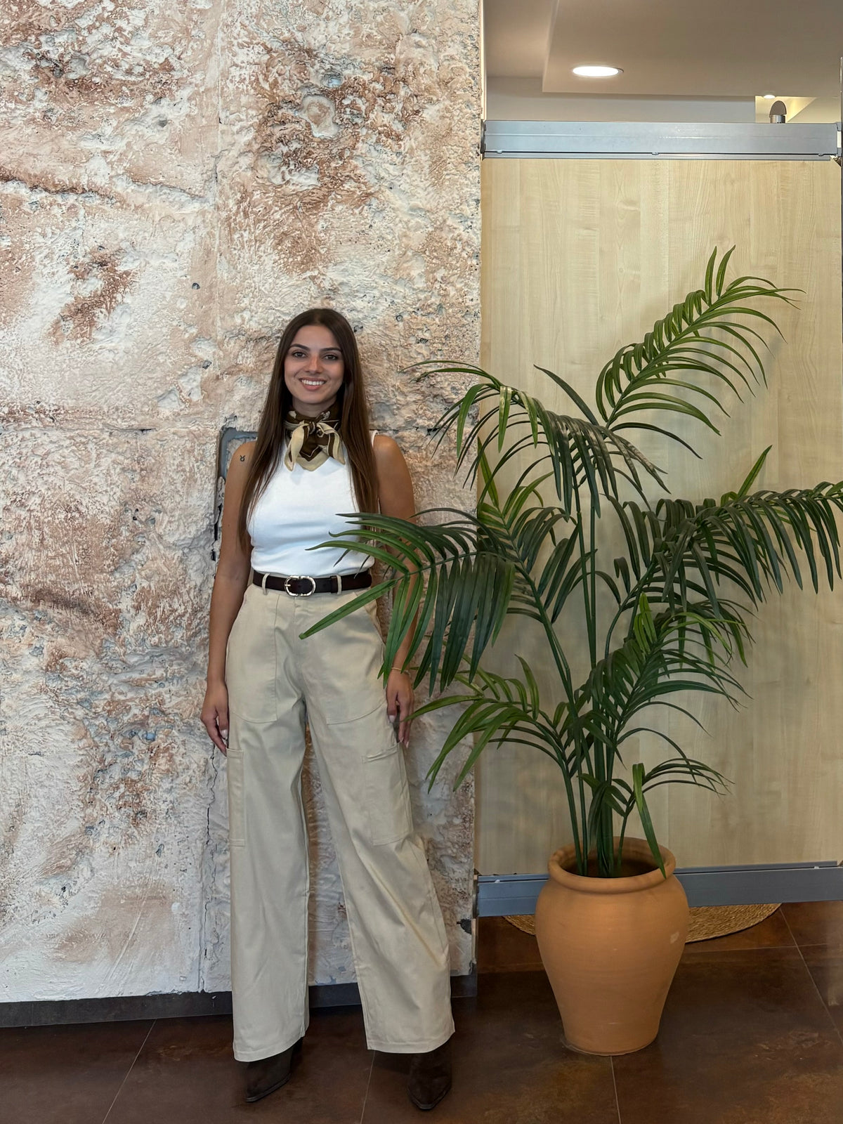 PANTALÓN CARGO BEIGE
