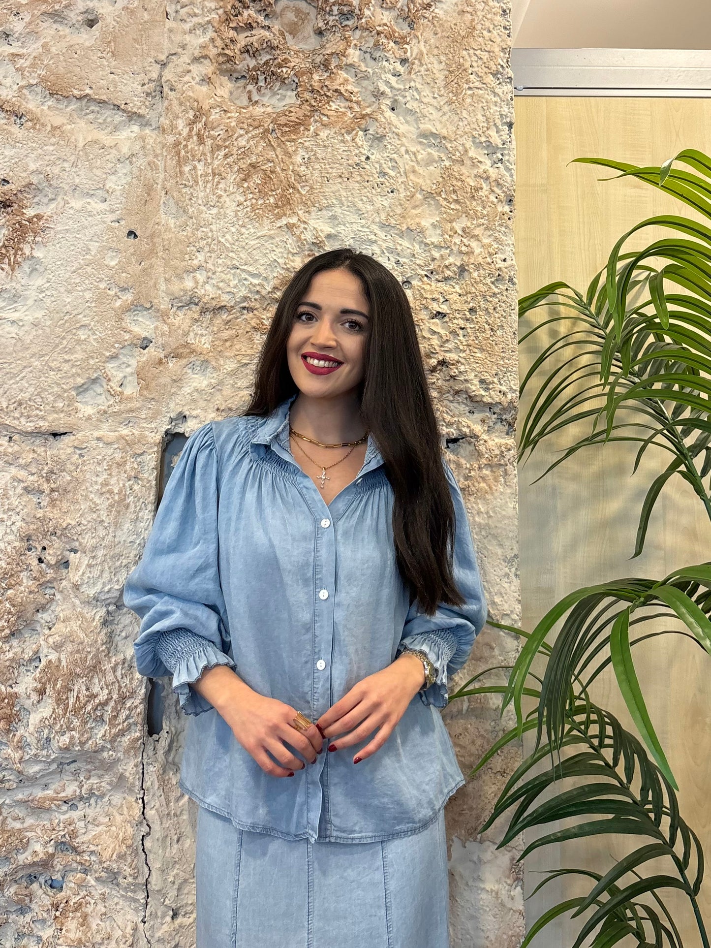 CAMISA DENIM CUELLO PANEL
