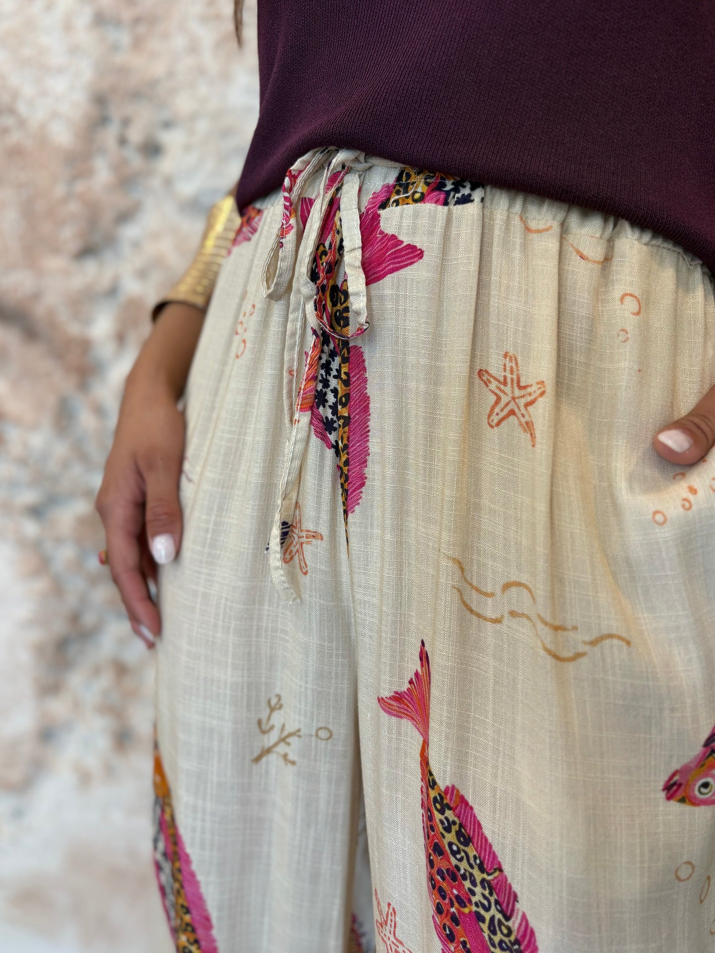 PANTALÓN FLUIDO ESTAMPADO PECES COLORES