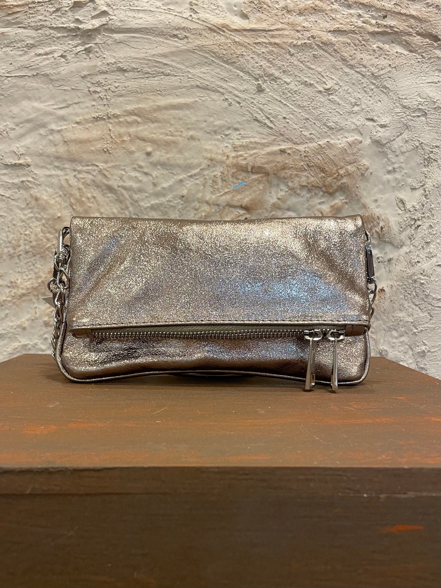 BANDOLERA  PIEL SOLAPA BRONCE
