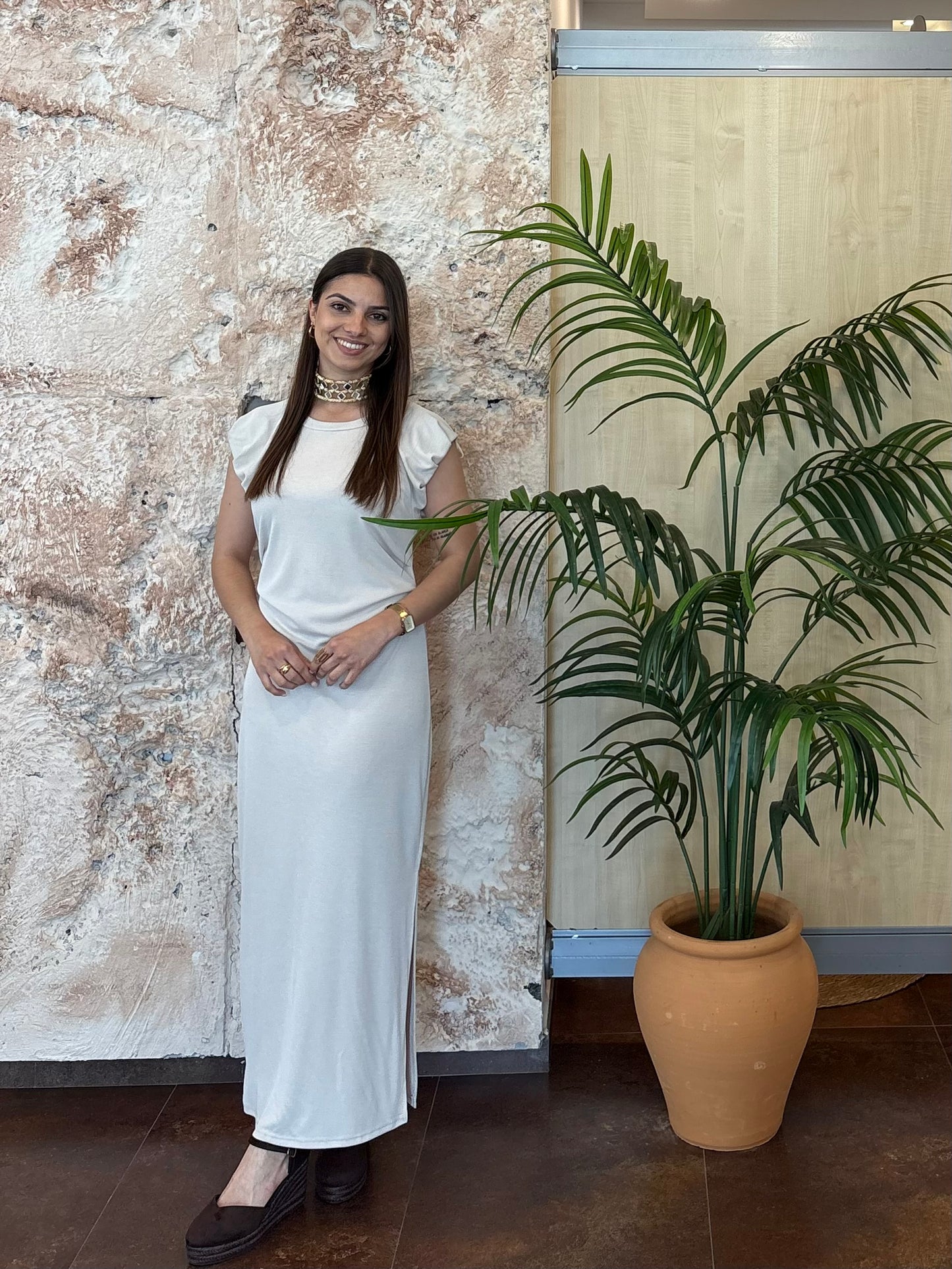 VESTIDO LARGO FRUNCES BEIGE