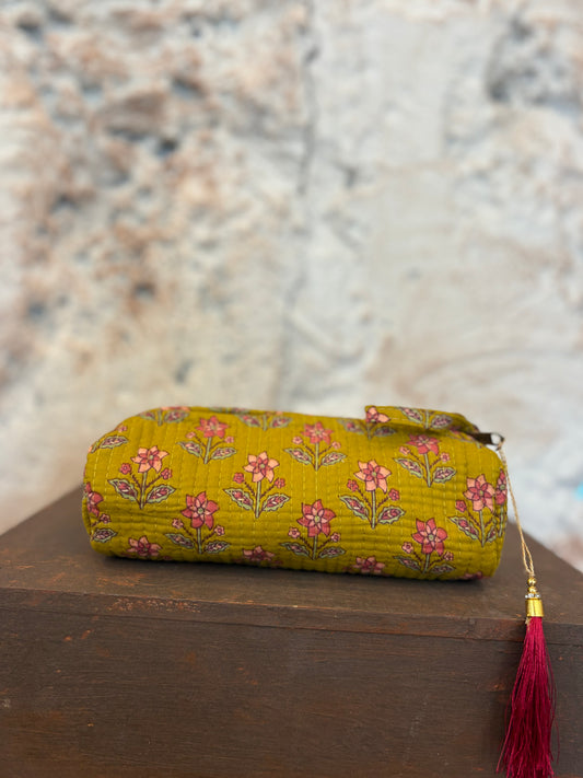 ESTUCHE PEQUEÑO ESTAMPADO VERDE PISTACHO