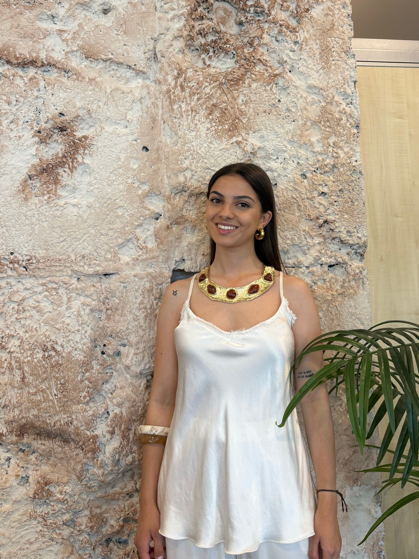 BLUSA SATINADA TIRANTES BEIGE