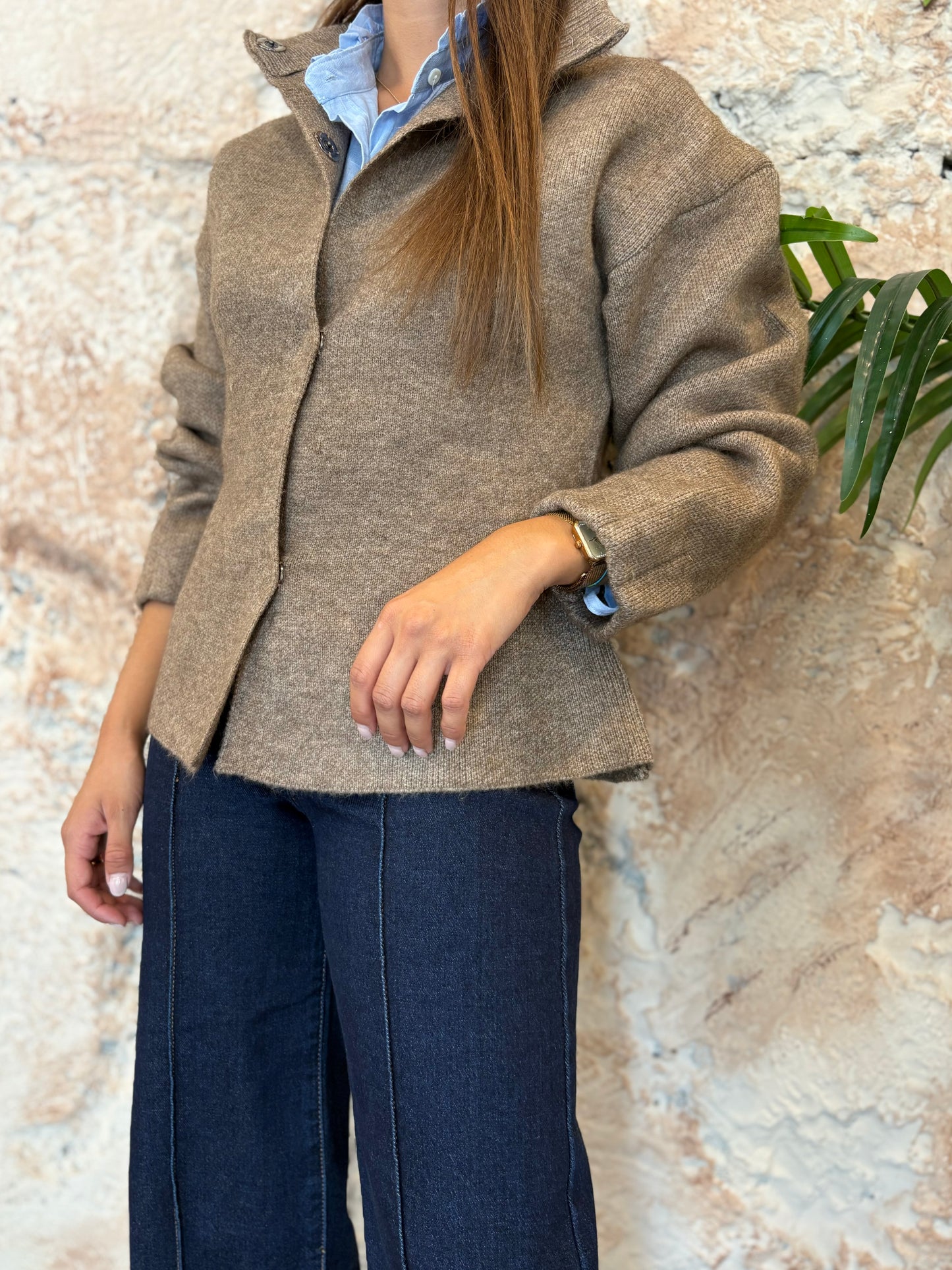 CARDIGAN PUNTO CUELLO PERKINS TAUPE