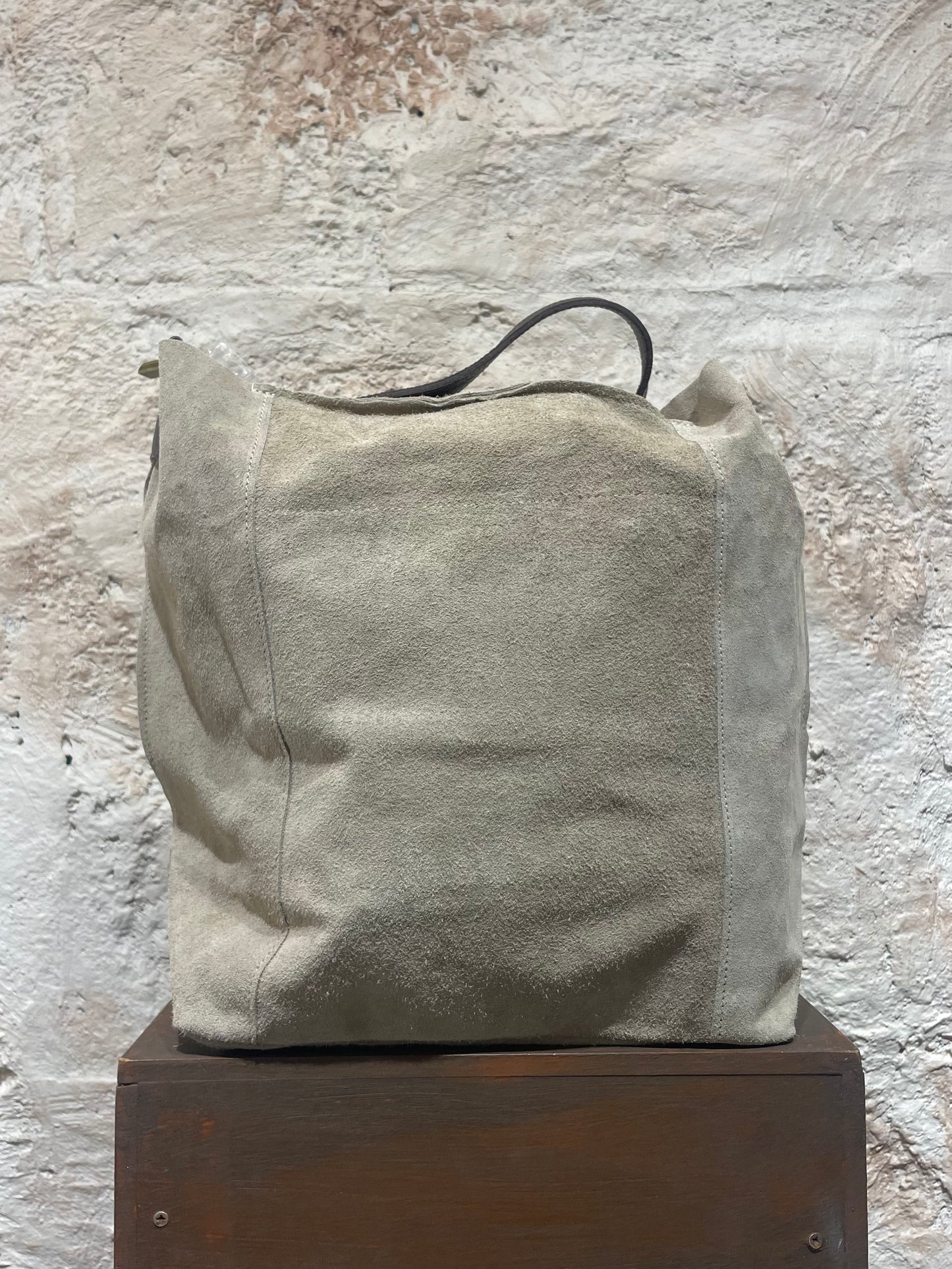 SHOPPER PIEL CUADRADO TAUPE ASA MARRÓN
