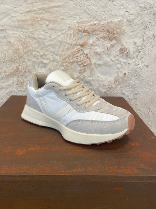 DEPORTIVA BEIGE