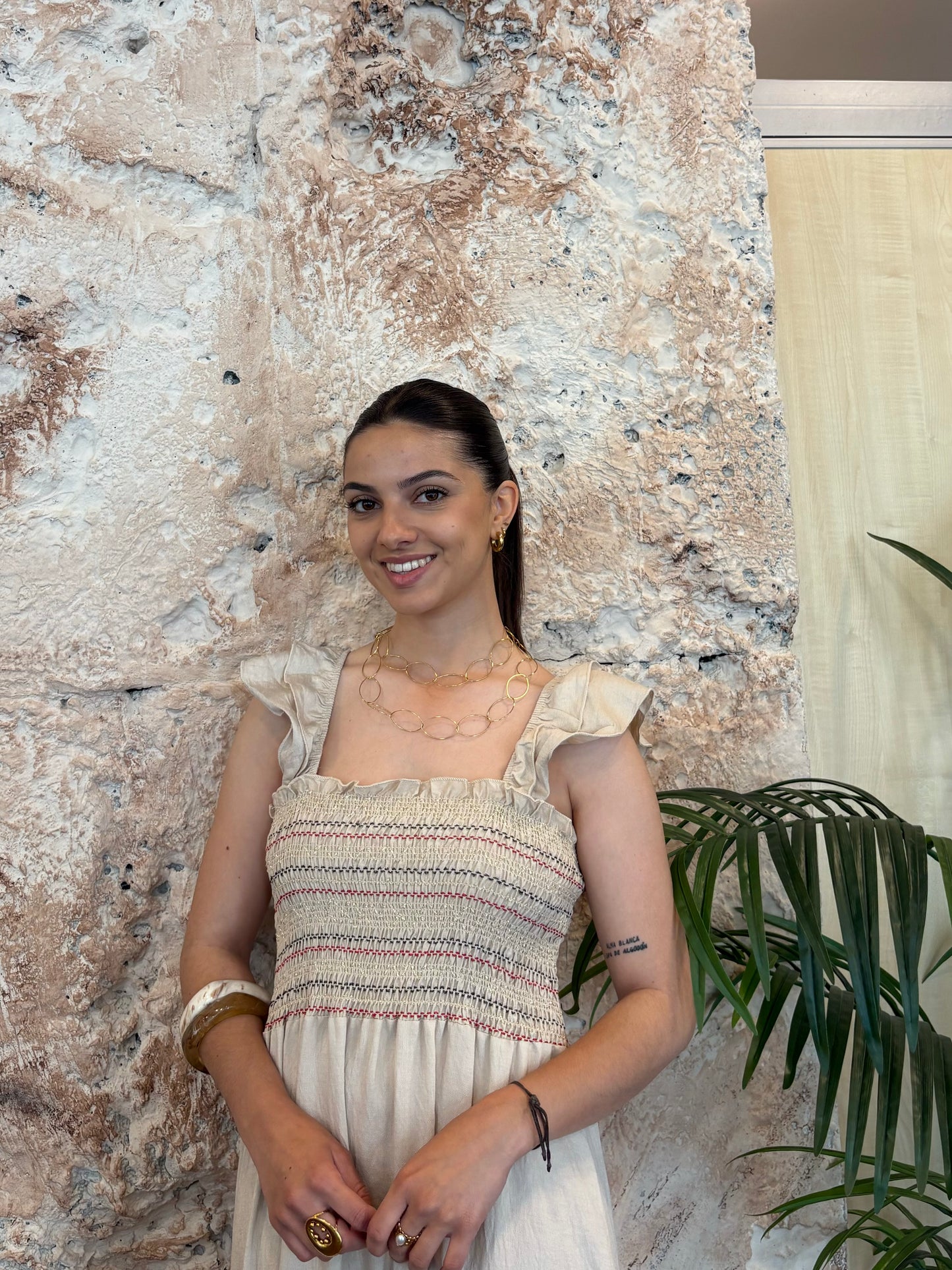 VESTIDO PANEL VOLANTES BEIGE
