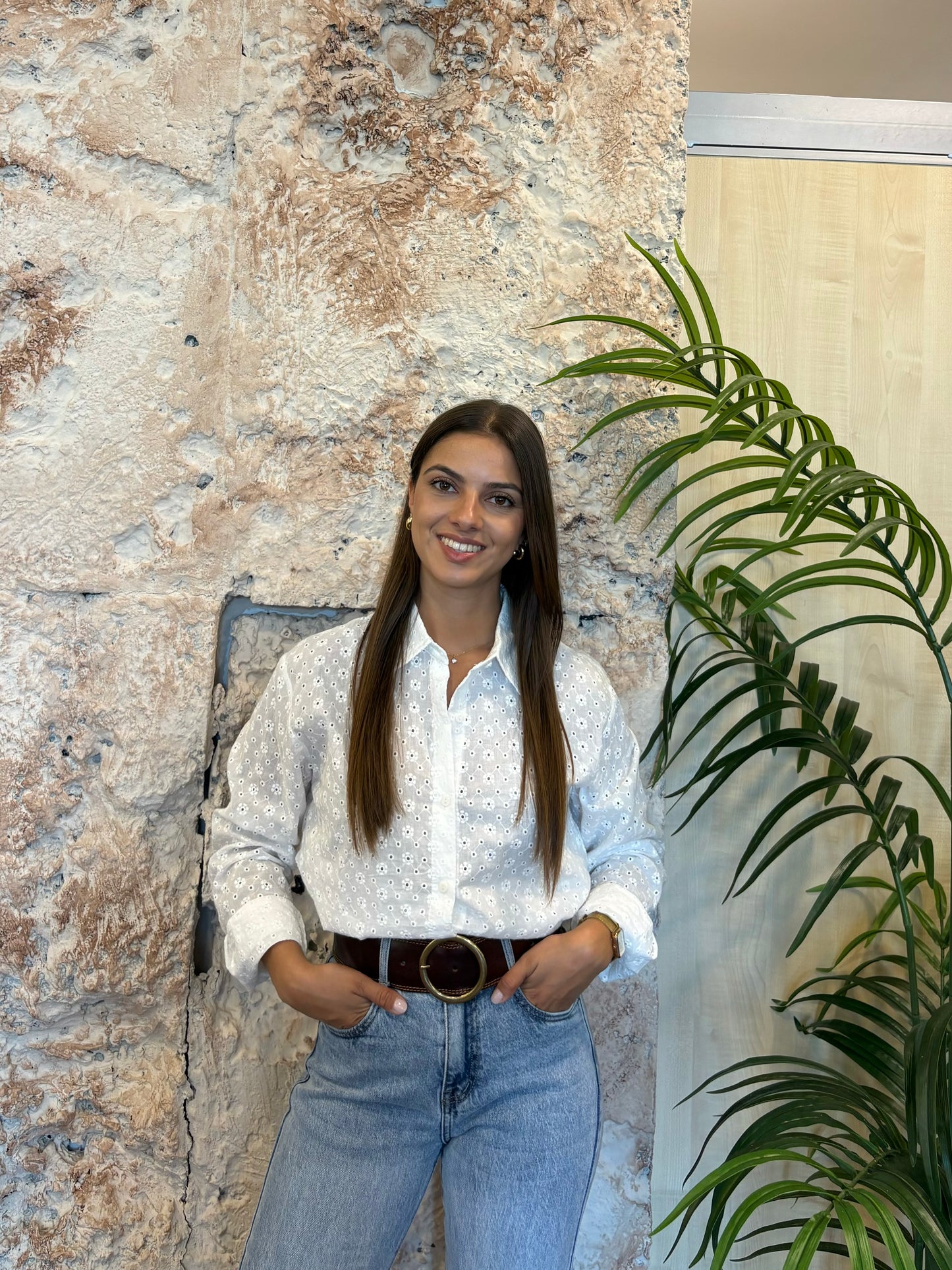 CAMISA BORDADO FLOR BLANCA