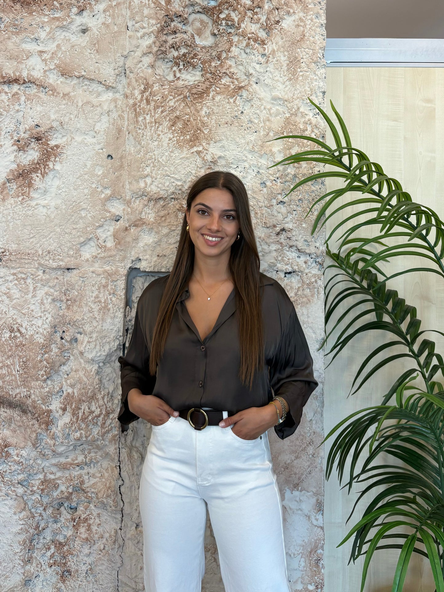 CAMISA SATINADA MARRÓN