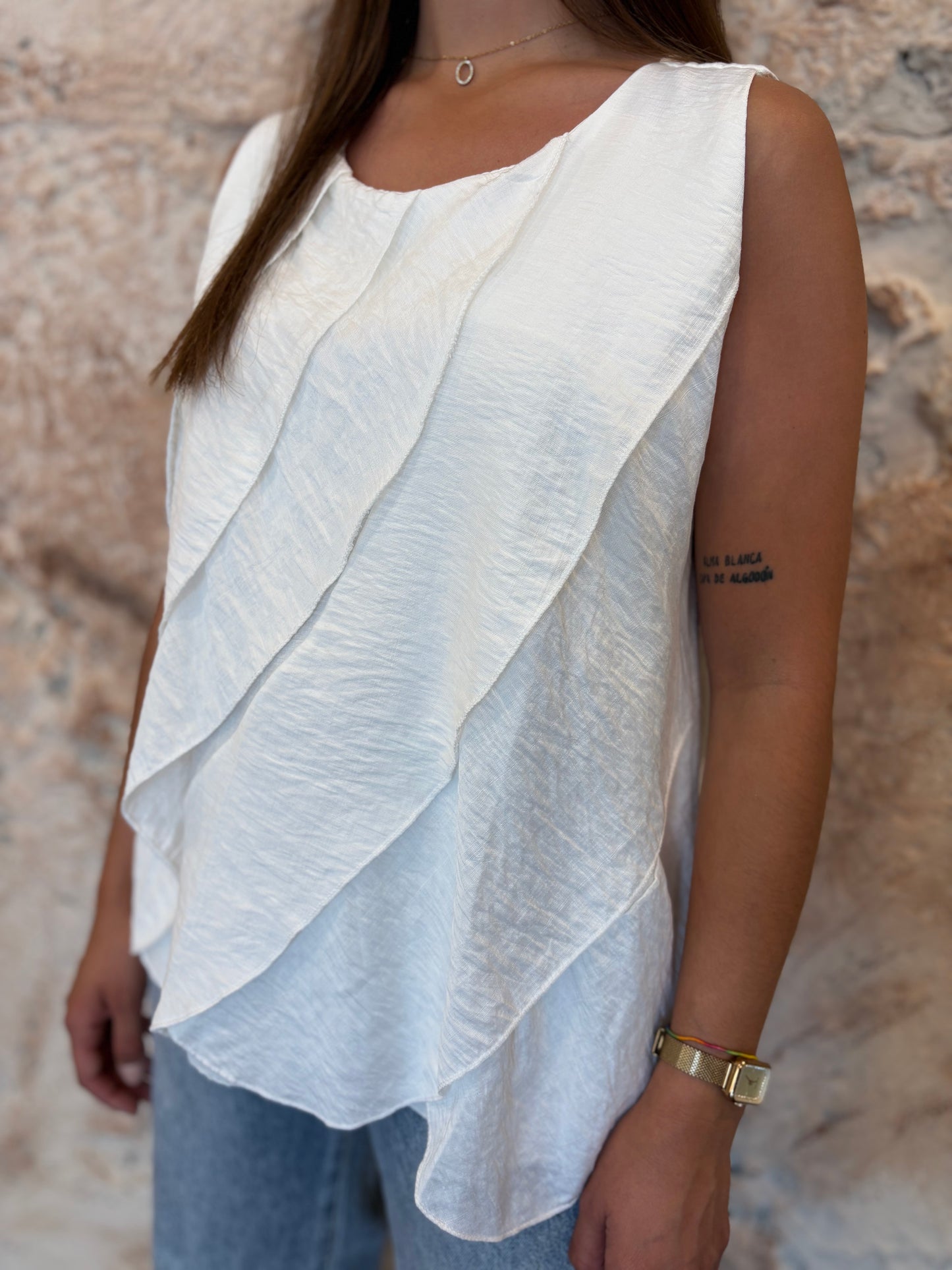 BLUSA VOLANTES DELANTERO BLANCA