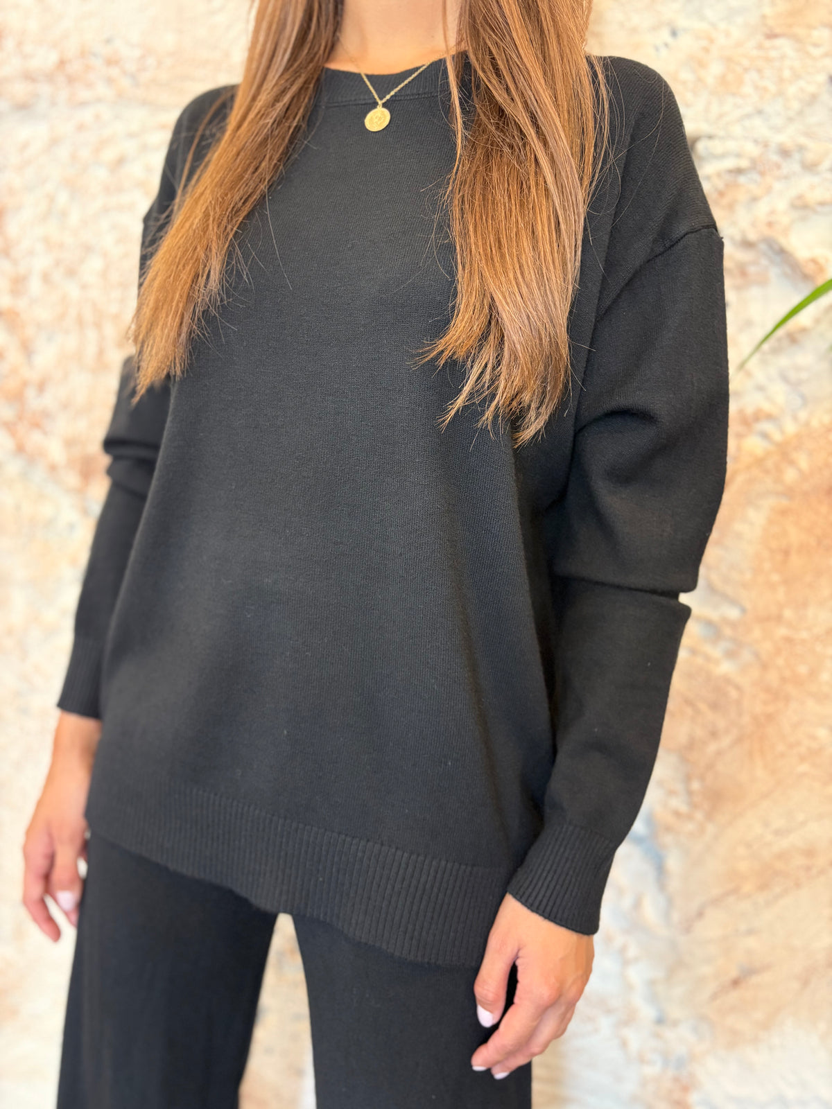 CONJUNTO PUNTO CUELLO REDONDO NEGRO