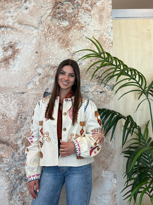 SOBRECAMISA BEIGE BORDADOS