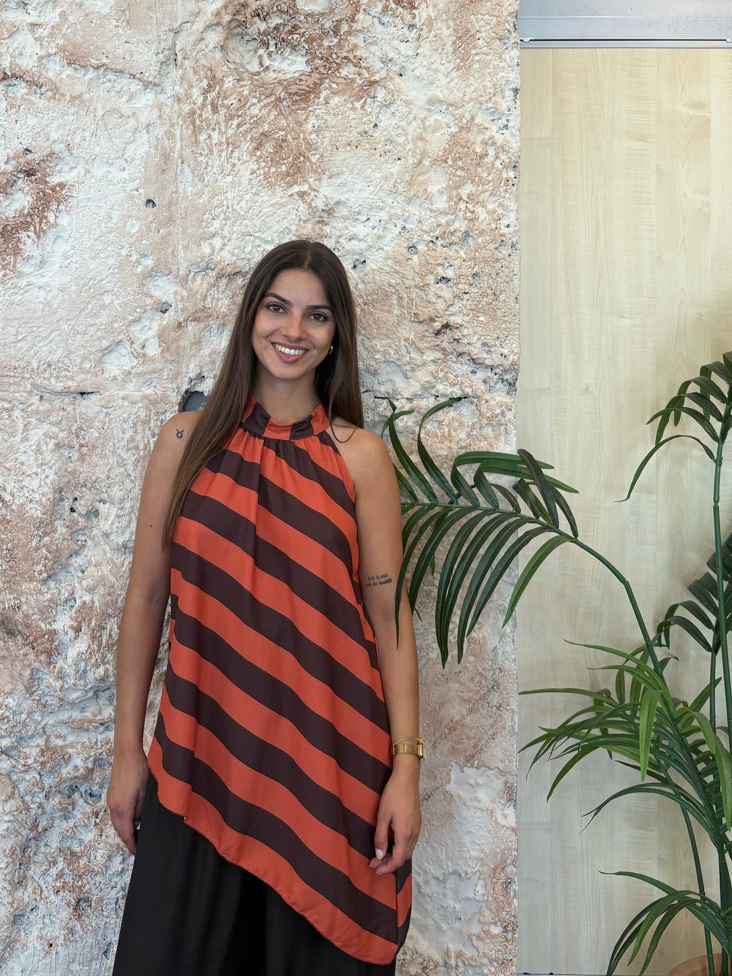 BLUSA CUELLO HALTER RAYAS MARRÓN-NARANJA
