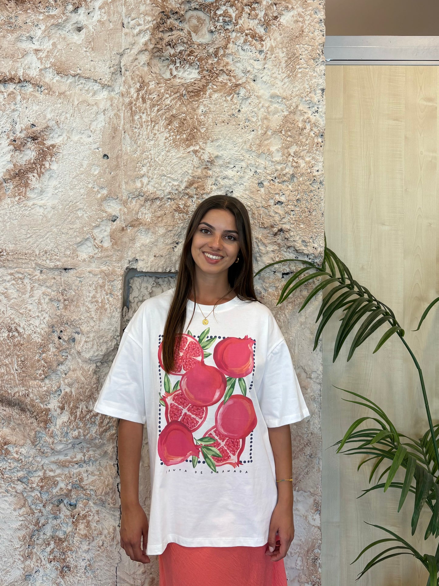 CAMISETA BÁSICA ESTAMAPADO GRANADA ROSA