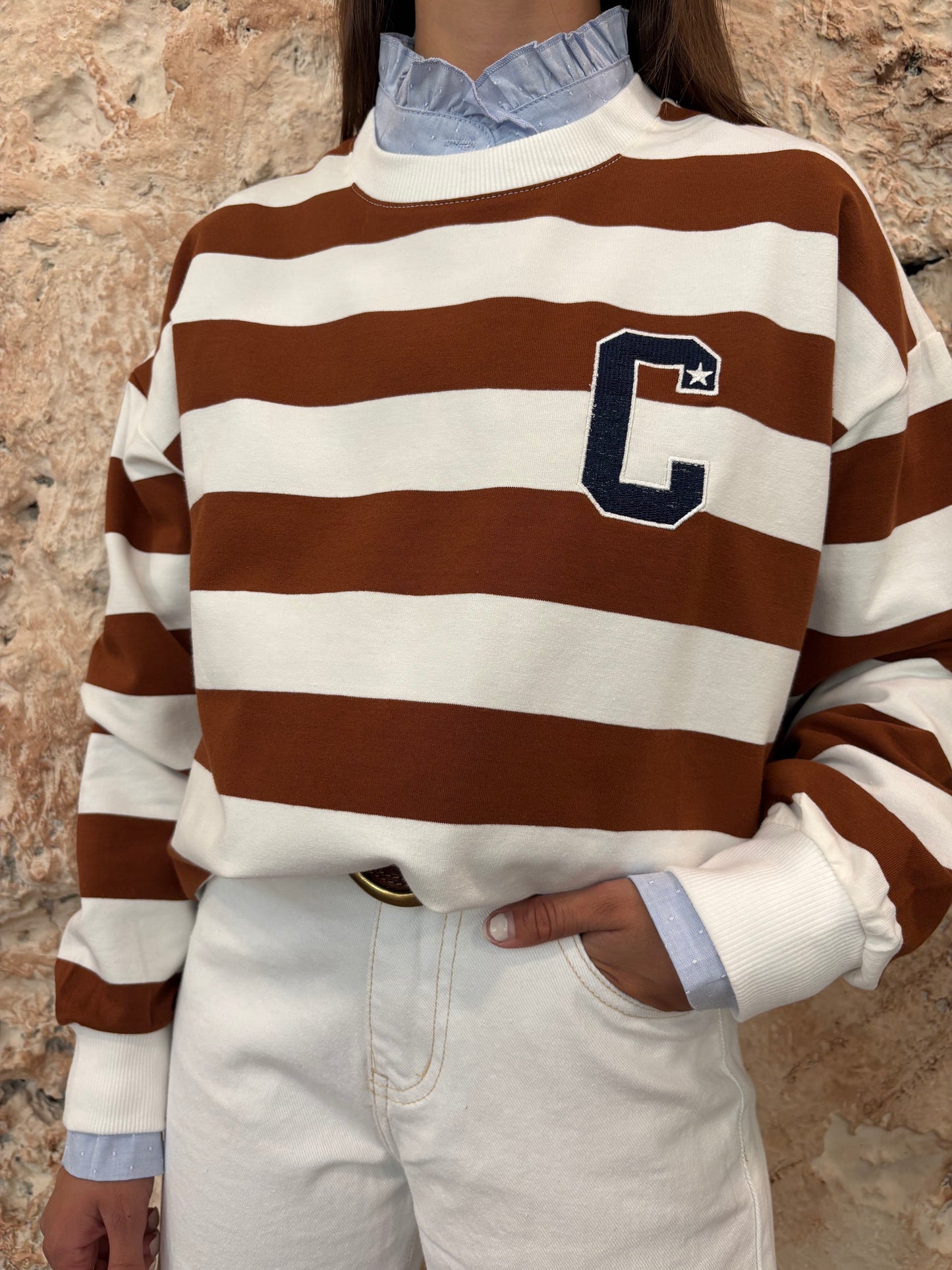 SUDADERA TEJA RAYAS INICIAL