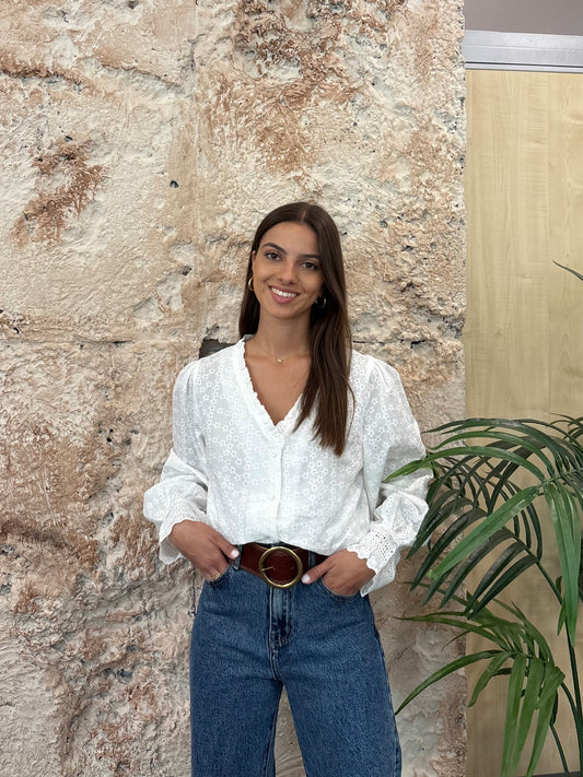 CAMISA BLANCA BORDADO FLORAL