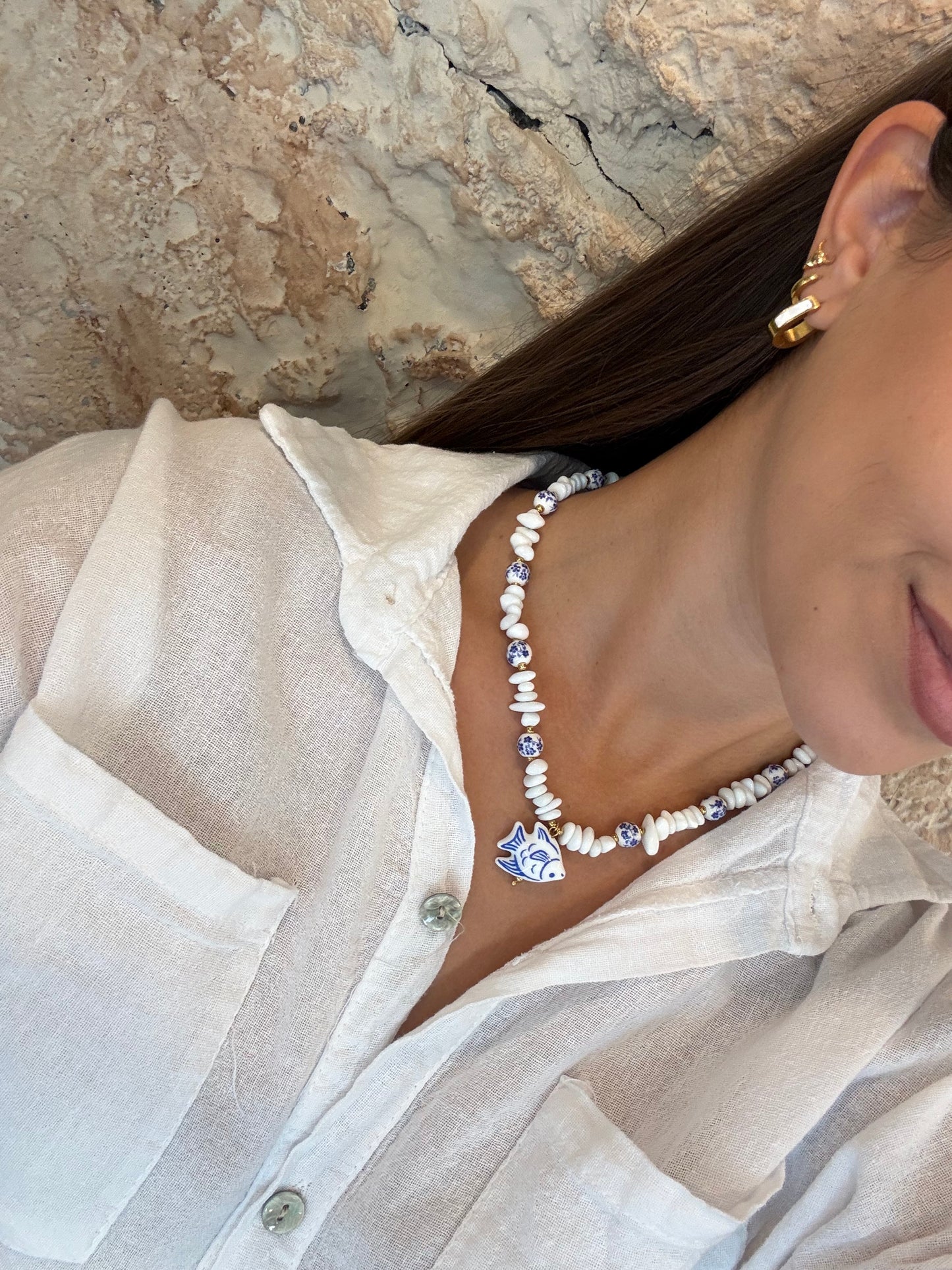 COLLAR BOLAS CERÁMICA FLORAL Y BLANCO PEZ