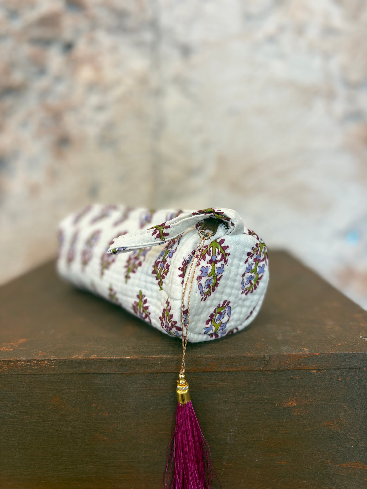 ESTUCHE PEQUEÑO ESTAMPADO BLANCO - BUGANVILLA