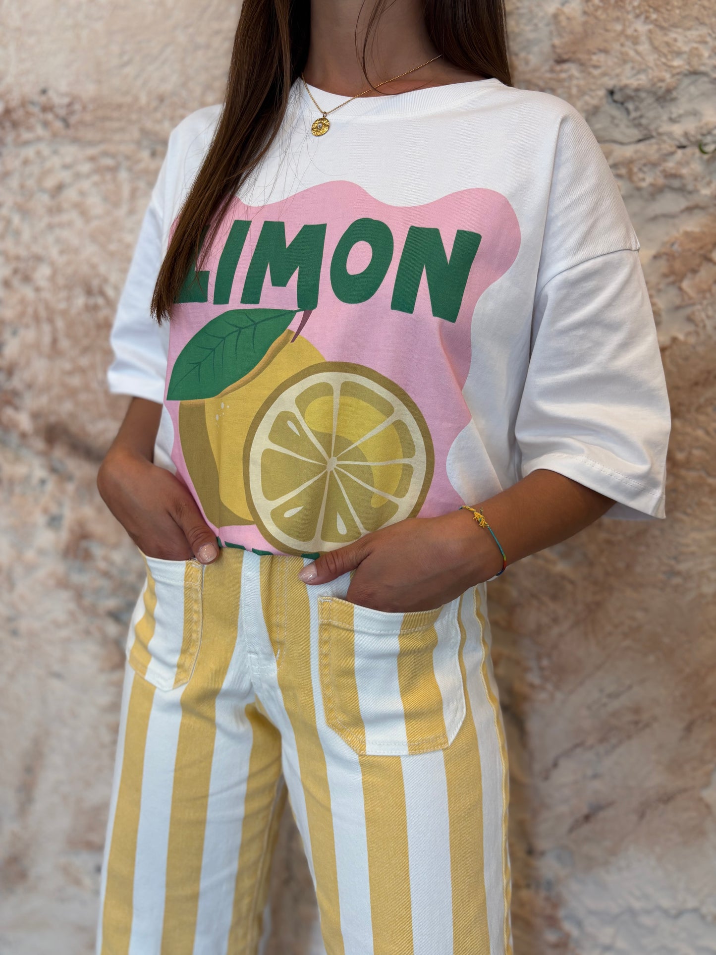 CAMISETA BÁSICA ESTAMPADO LIMONCHELLO ROSA