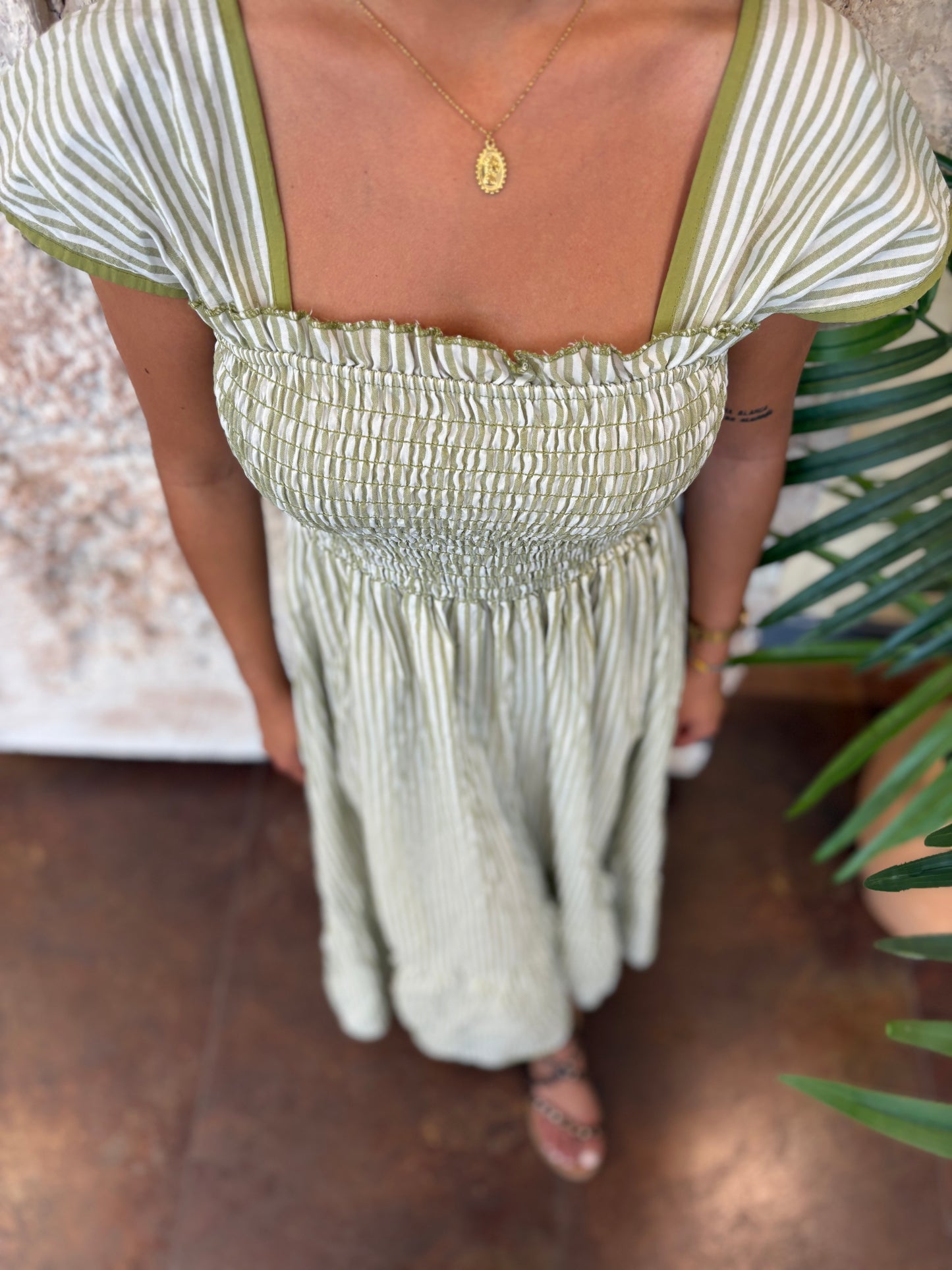 VESTIDO PANEL DE ABEJA RAYAS VERDE