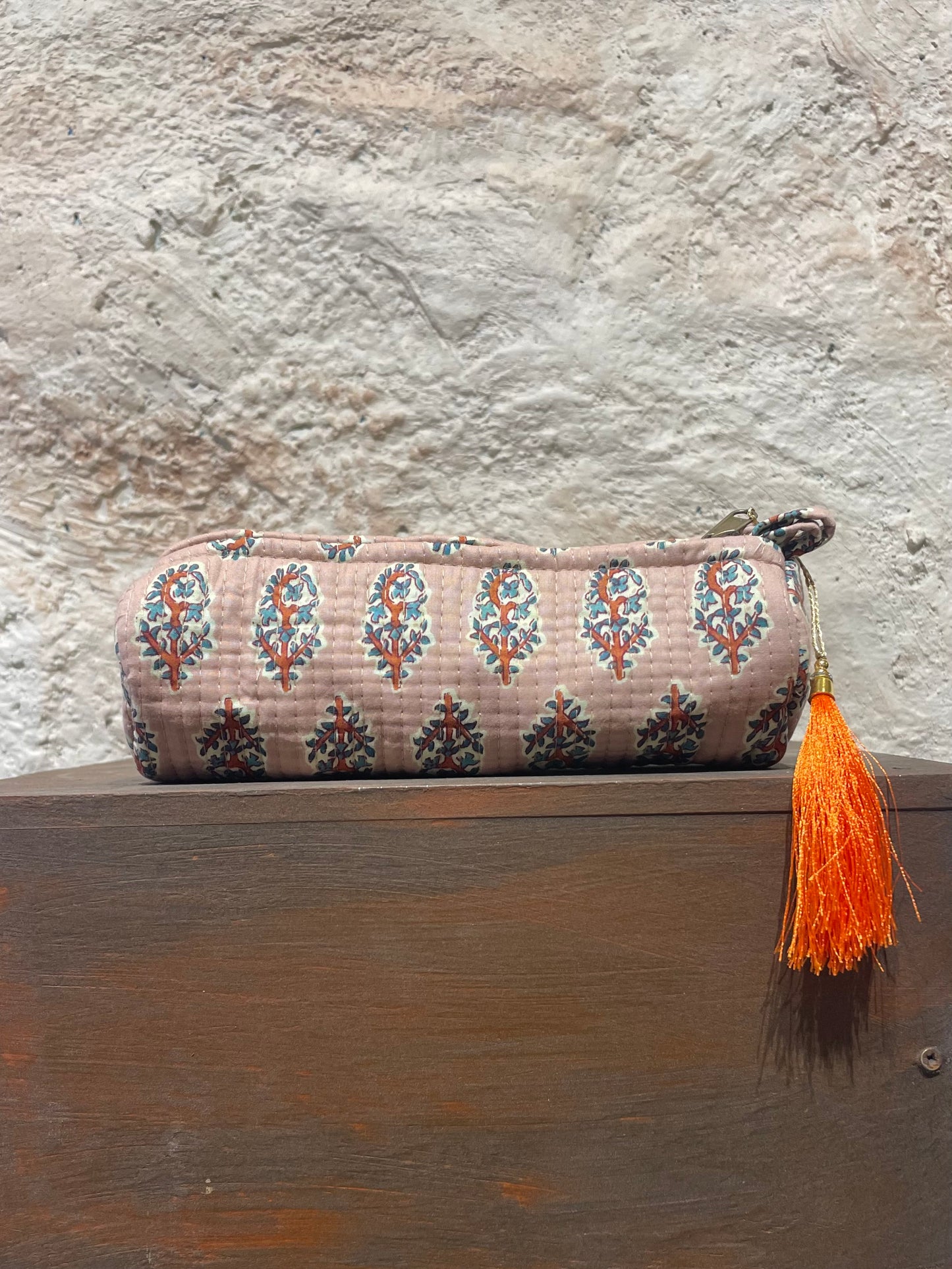 ESTUCHE GRANDE ESTAMPADO NUDE