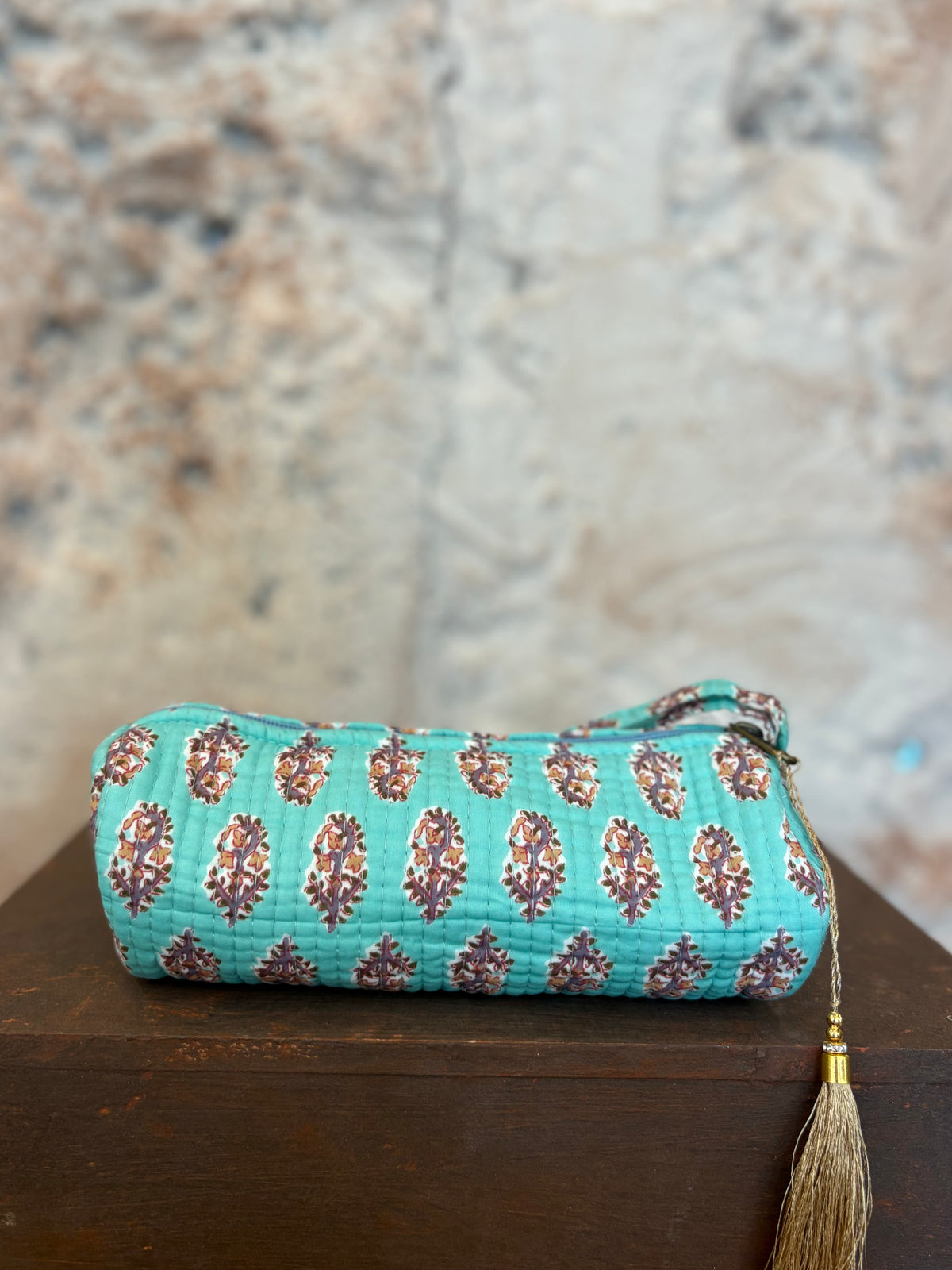 ESTUCHE PEQUEÑO ESTAMPADO VERDE AGUA