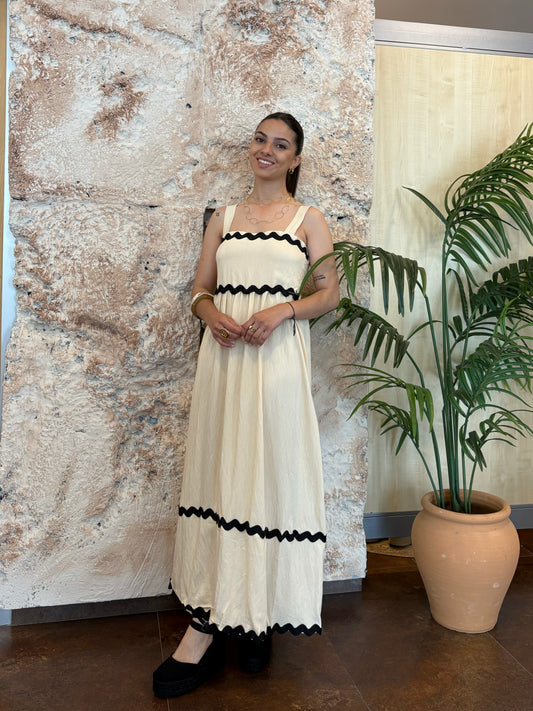 VESTIDO LARGO BEIGE RAYAS NEGRAS