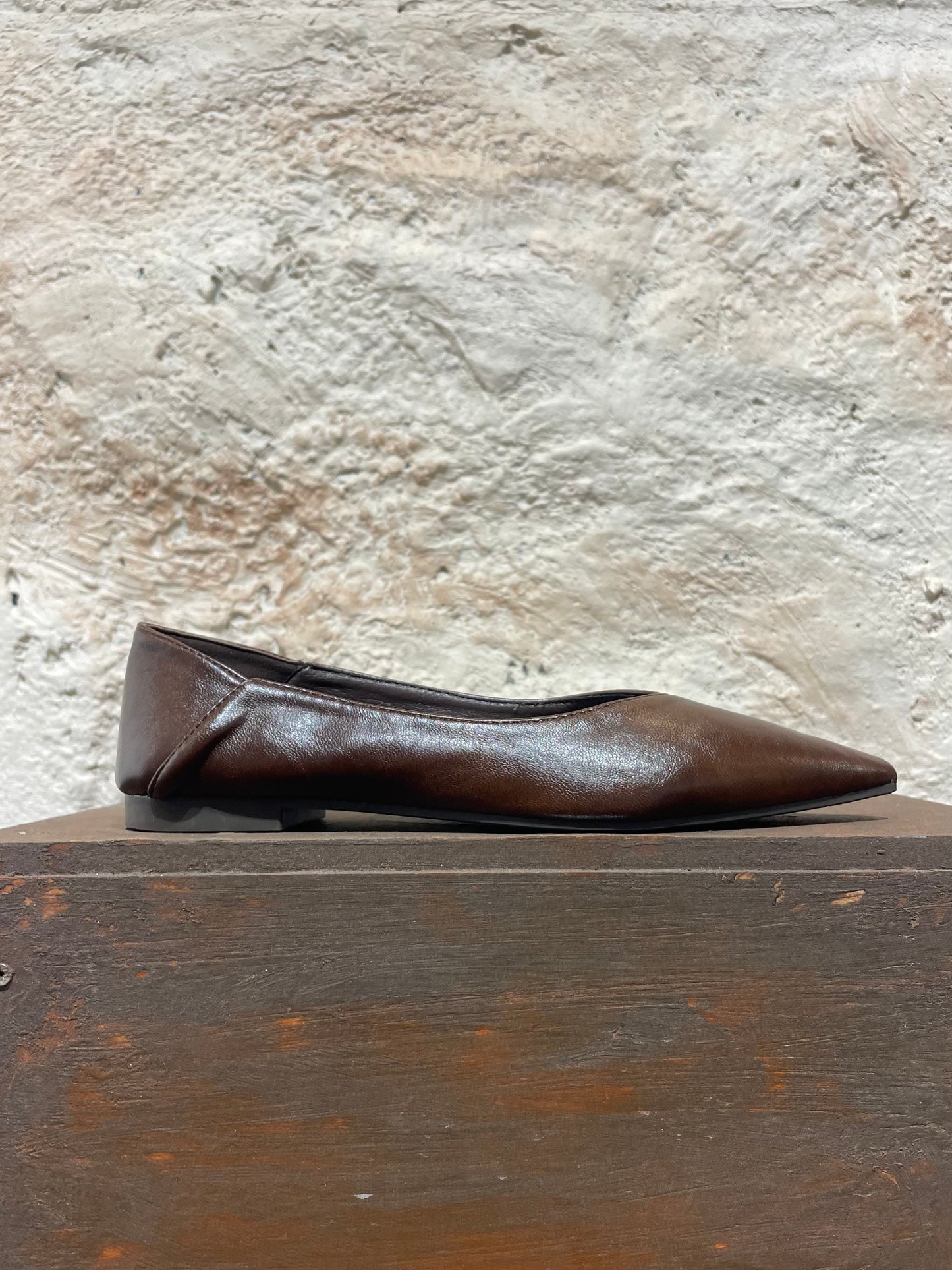 MULE PLANO PICO MARRON