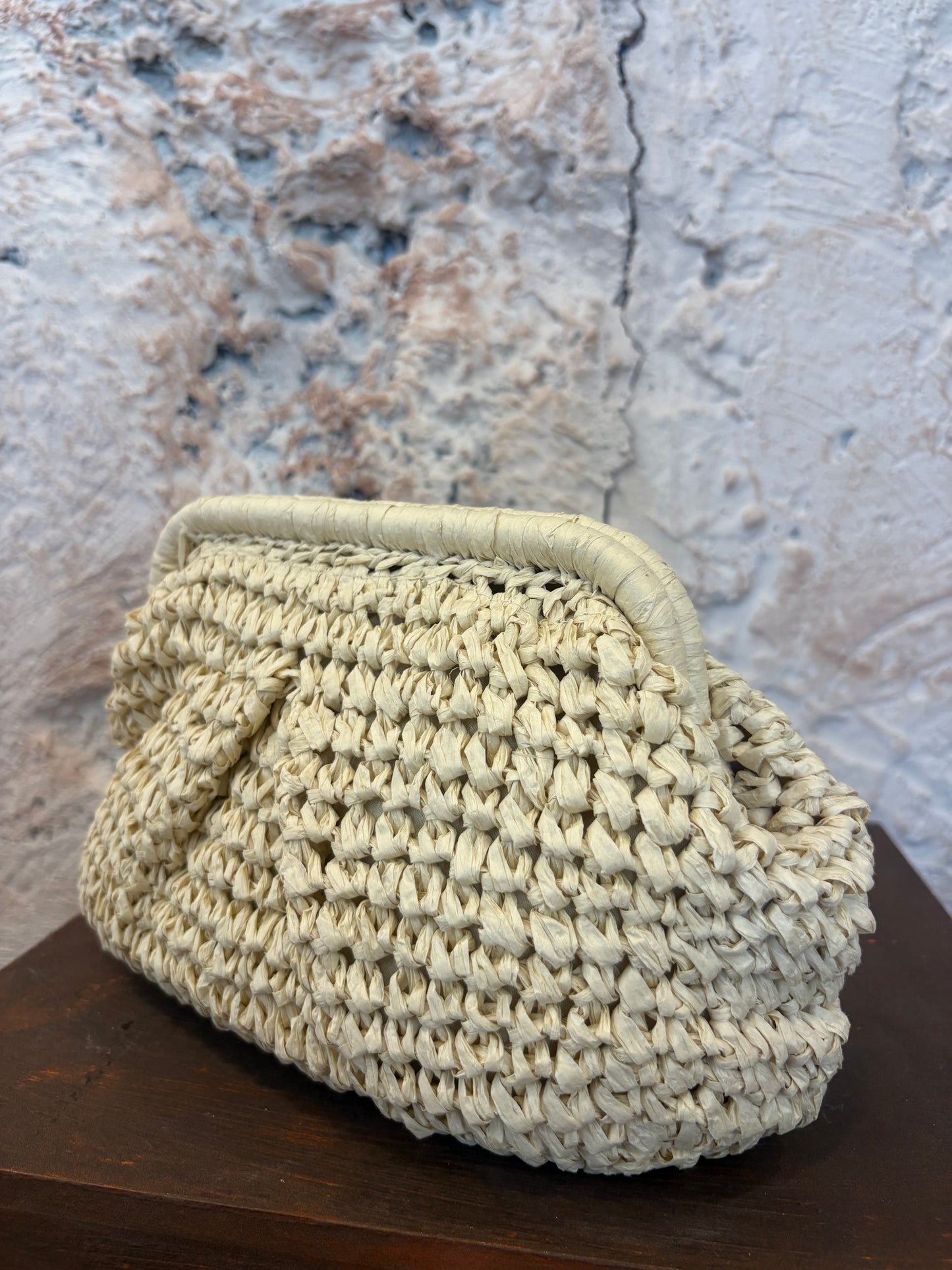 CLUTCH RAFIA CRUDO