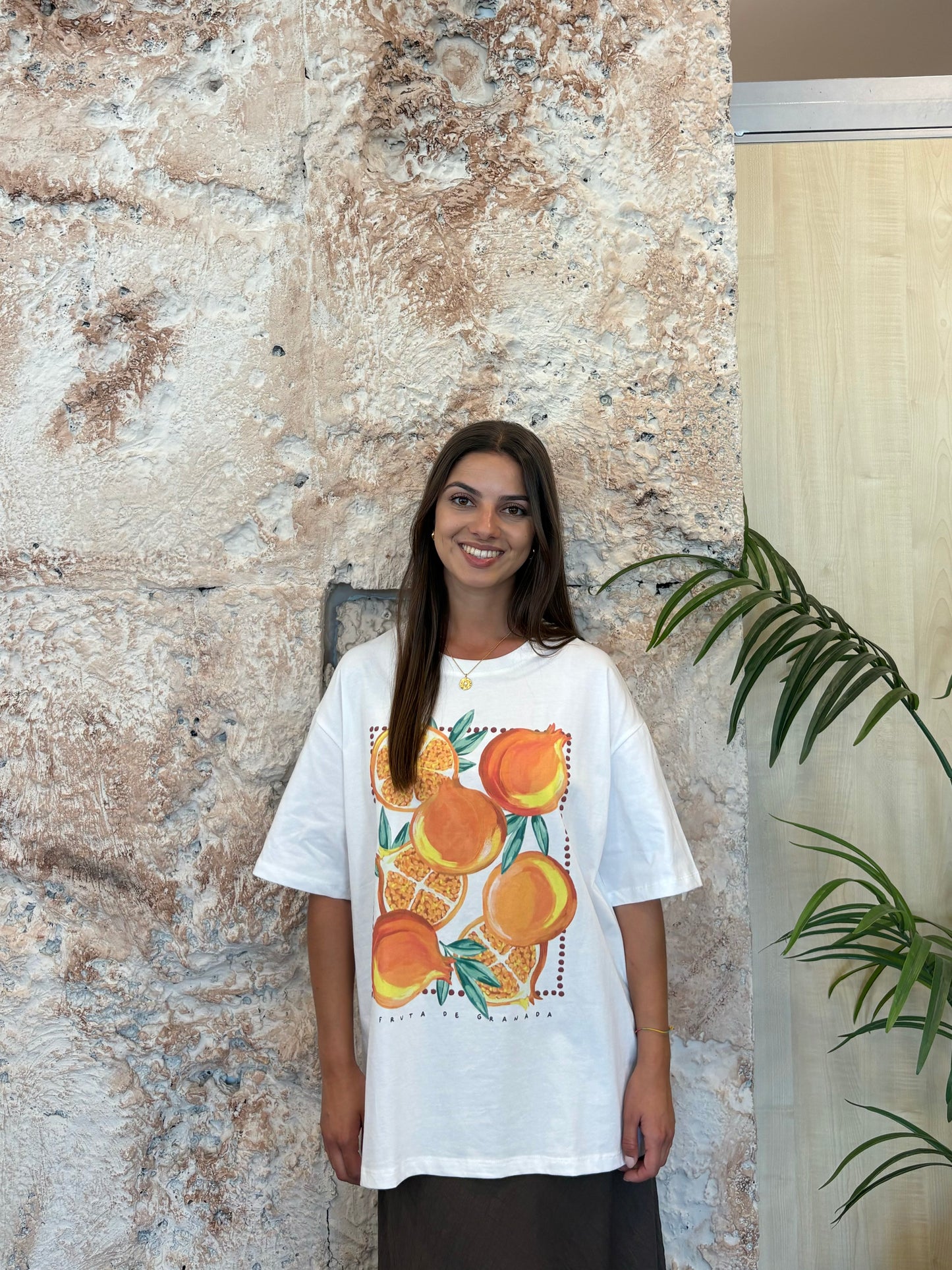 CAMISETA BÁSICA ESTAMAPADO GRANADA NARANJA