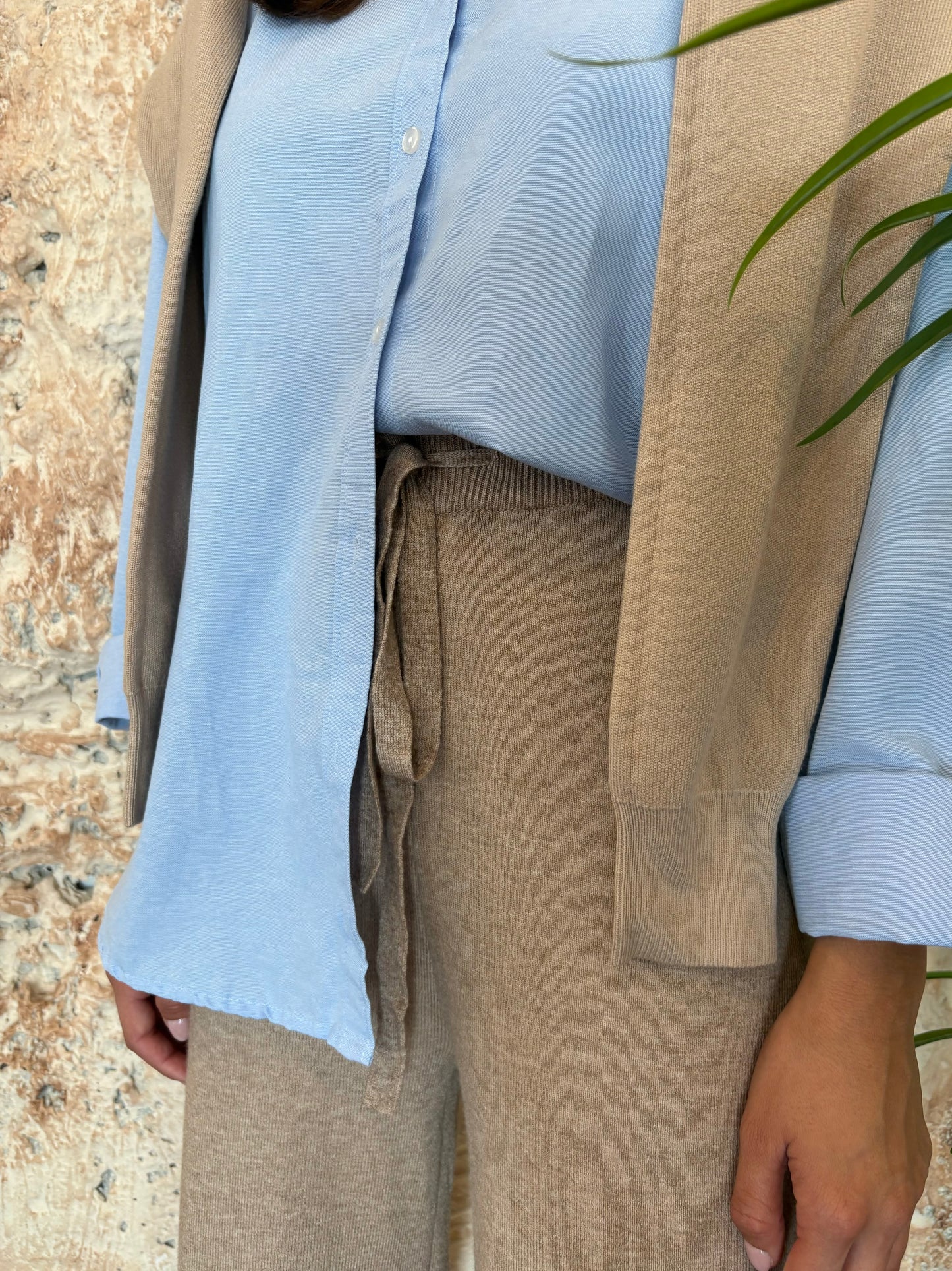 PANTALÓN PUNTO RECTO BEIGE