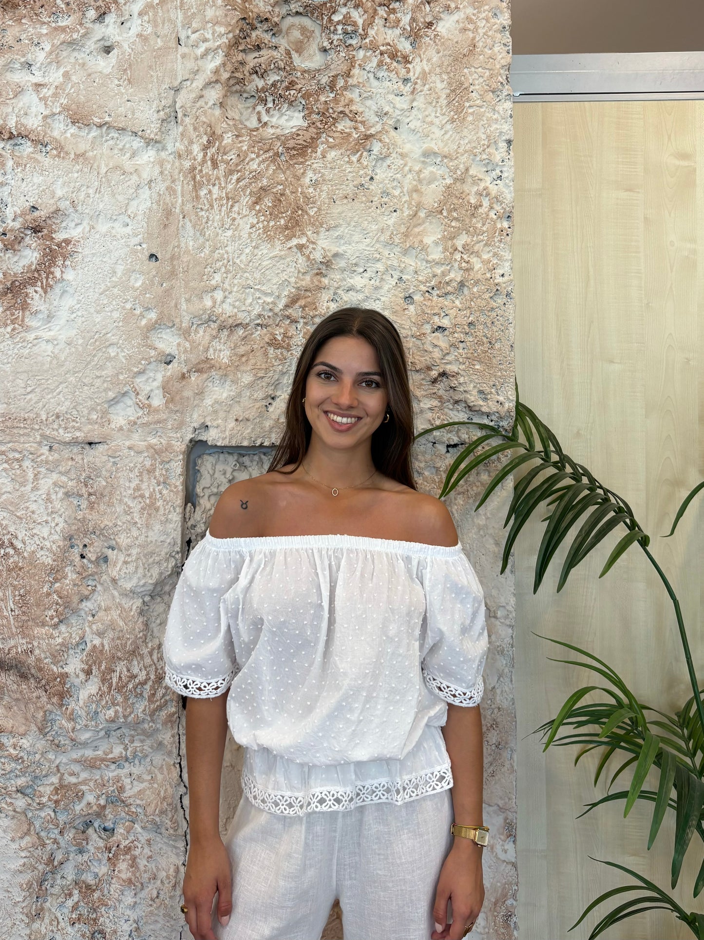 BLUSA PLUMETI PUNTILLA BLANCA