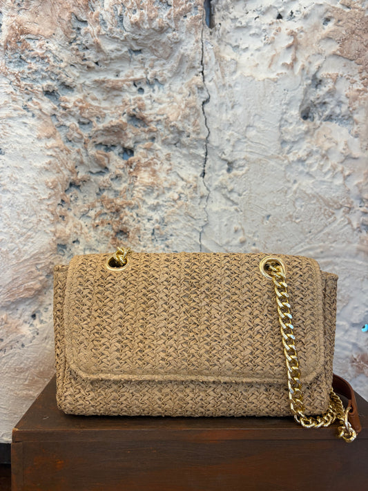 BOLSO CUADRADO RAFIA CAMEL