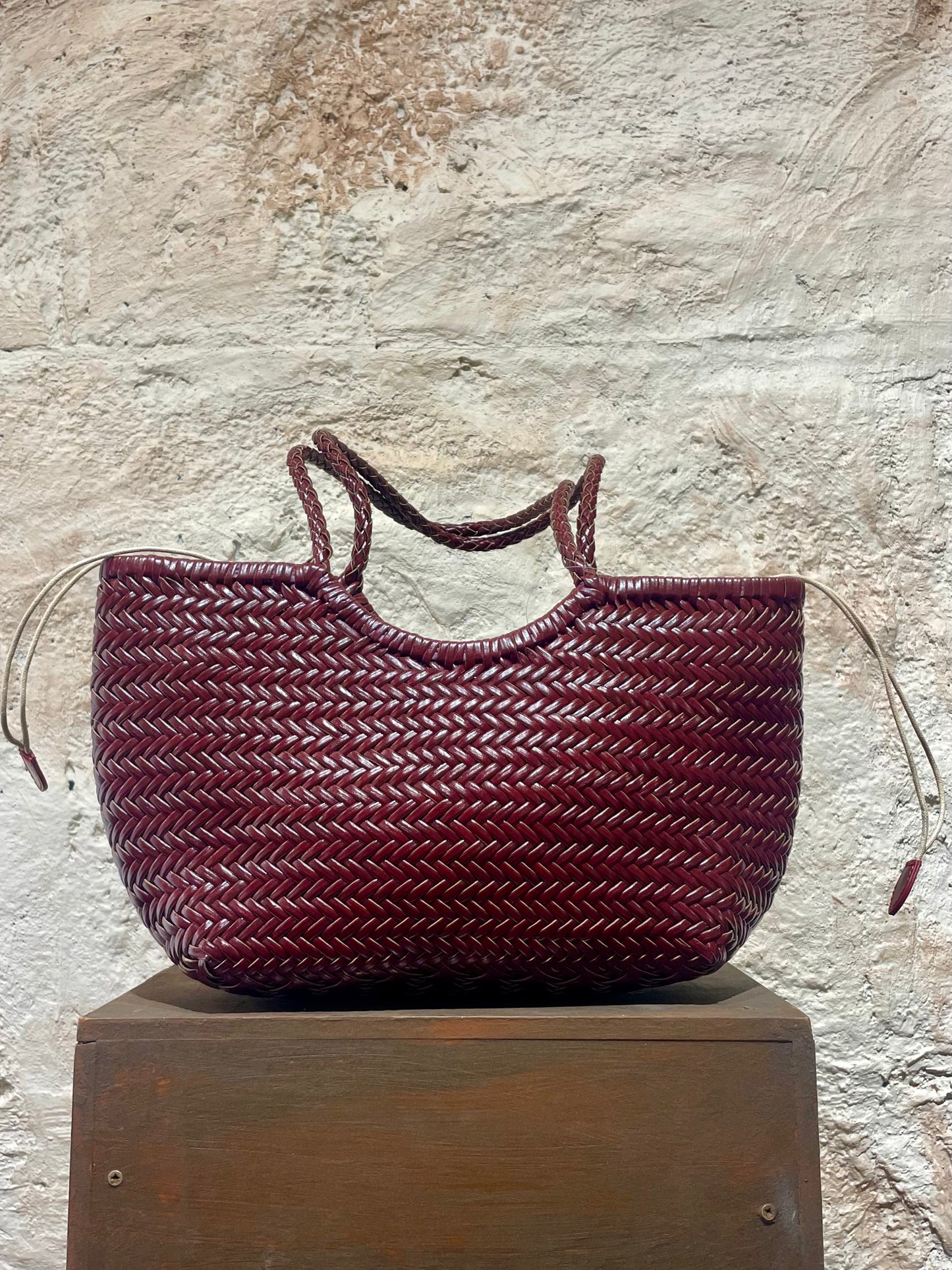 SHOPPER TRENZADO PIEL BURDEOS