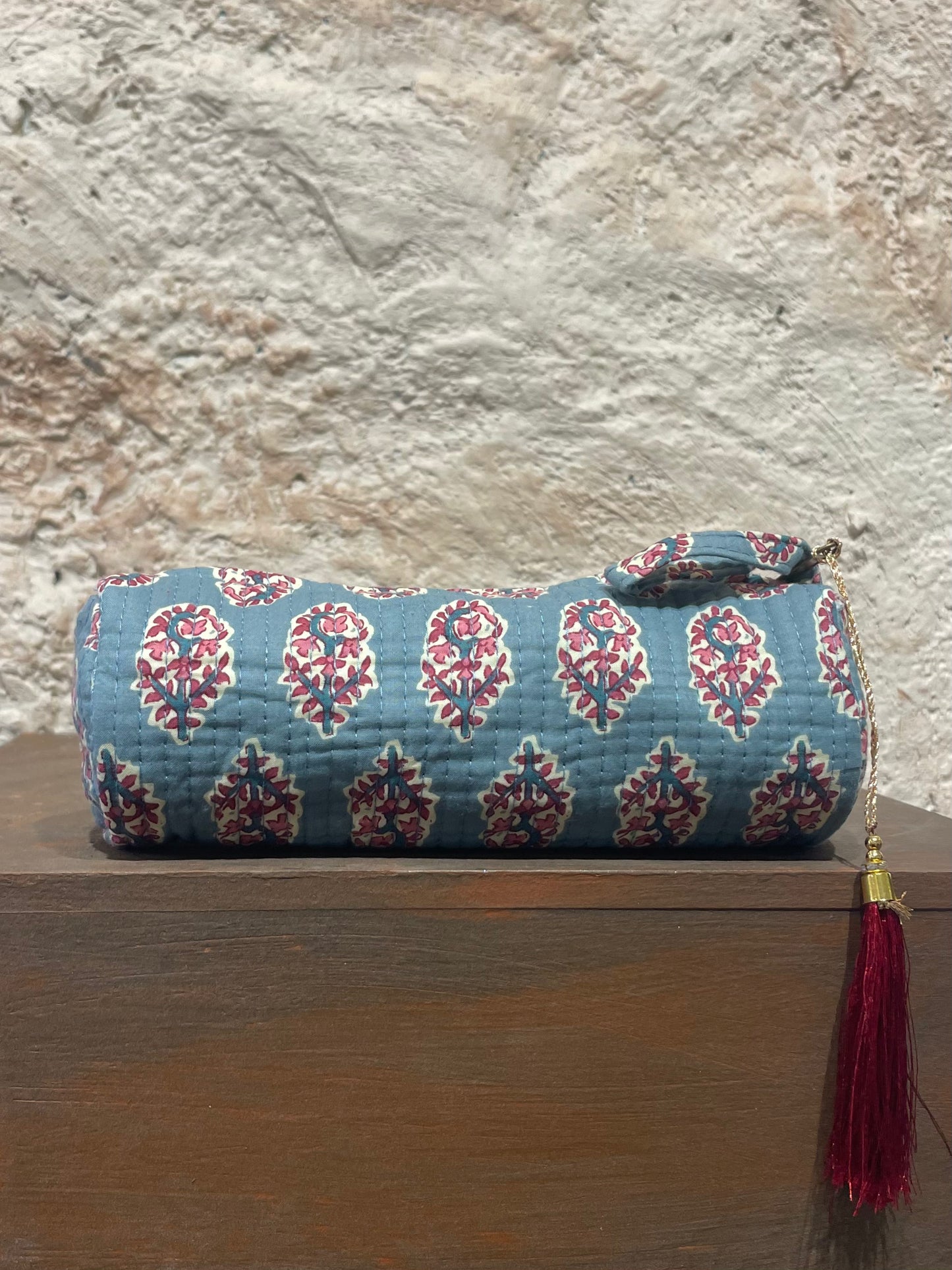 ESTUCHE GRANDE ESTAMPADO AZUL PETRÓLEO