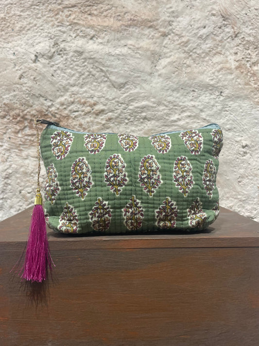 NECESER ESTAMPADO VERDE KAKI