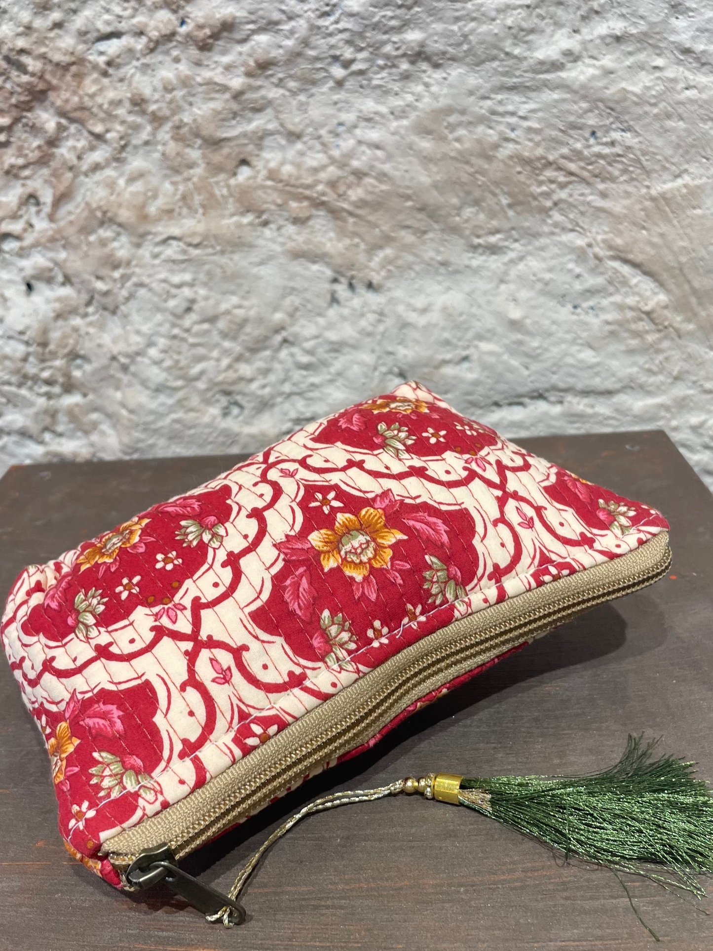NECESER ESTAMPADO CRUDO-ROSA FUCSIA