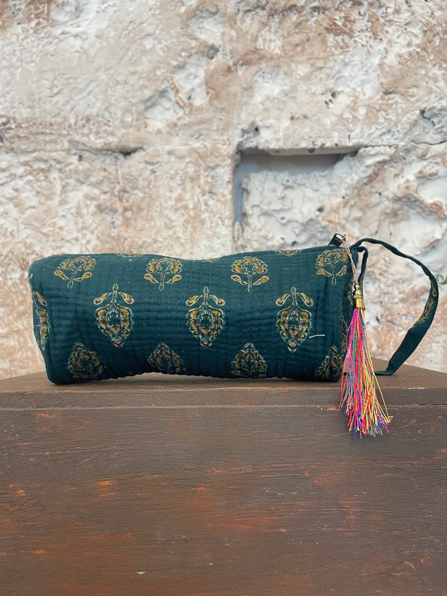 ESTUCHE ESTAMPADO VERDE
