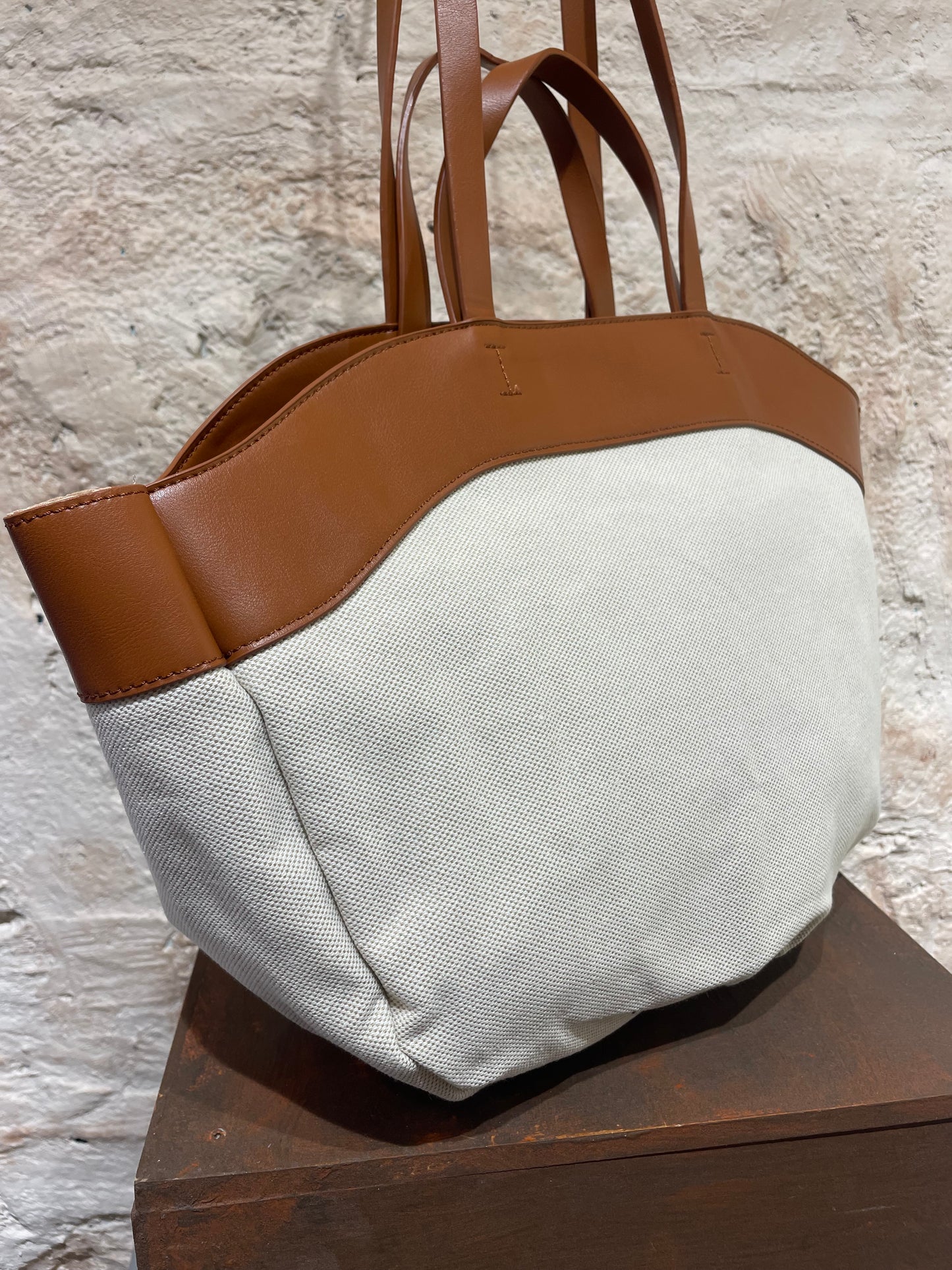 MAXI SHOPPER LONA DETALLE CAMEL