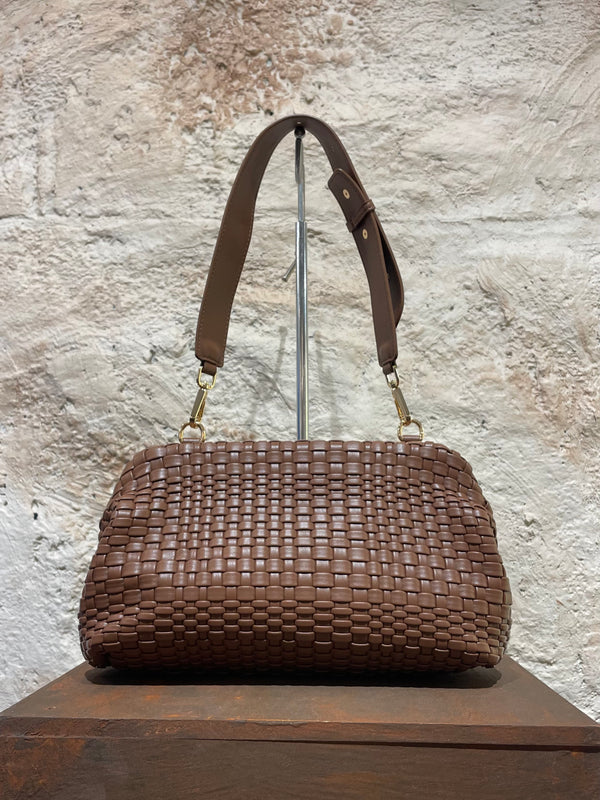 CLUTCH ASA MARRÓN