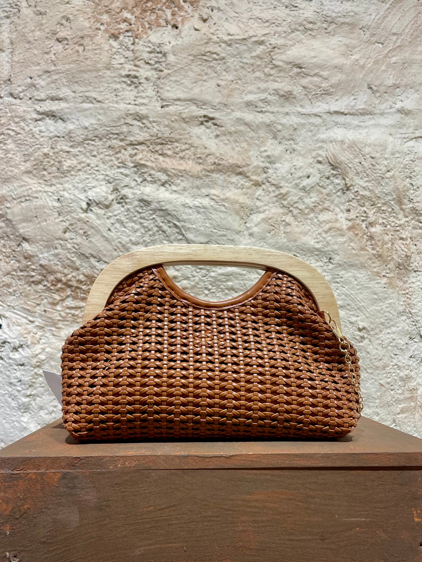 CLUTCH TRENZADO CAMEL