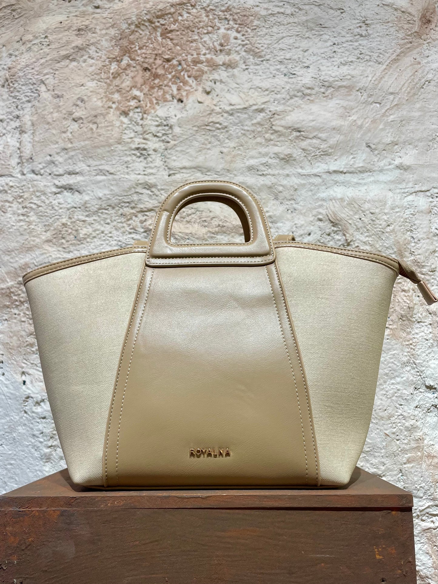 BOLSO DE HOMBRO BEIGE-CRUDO