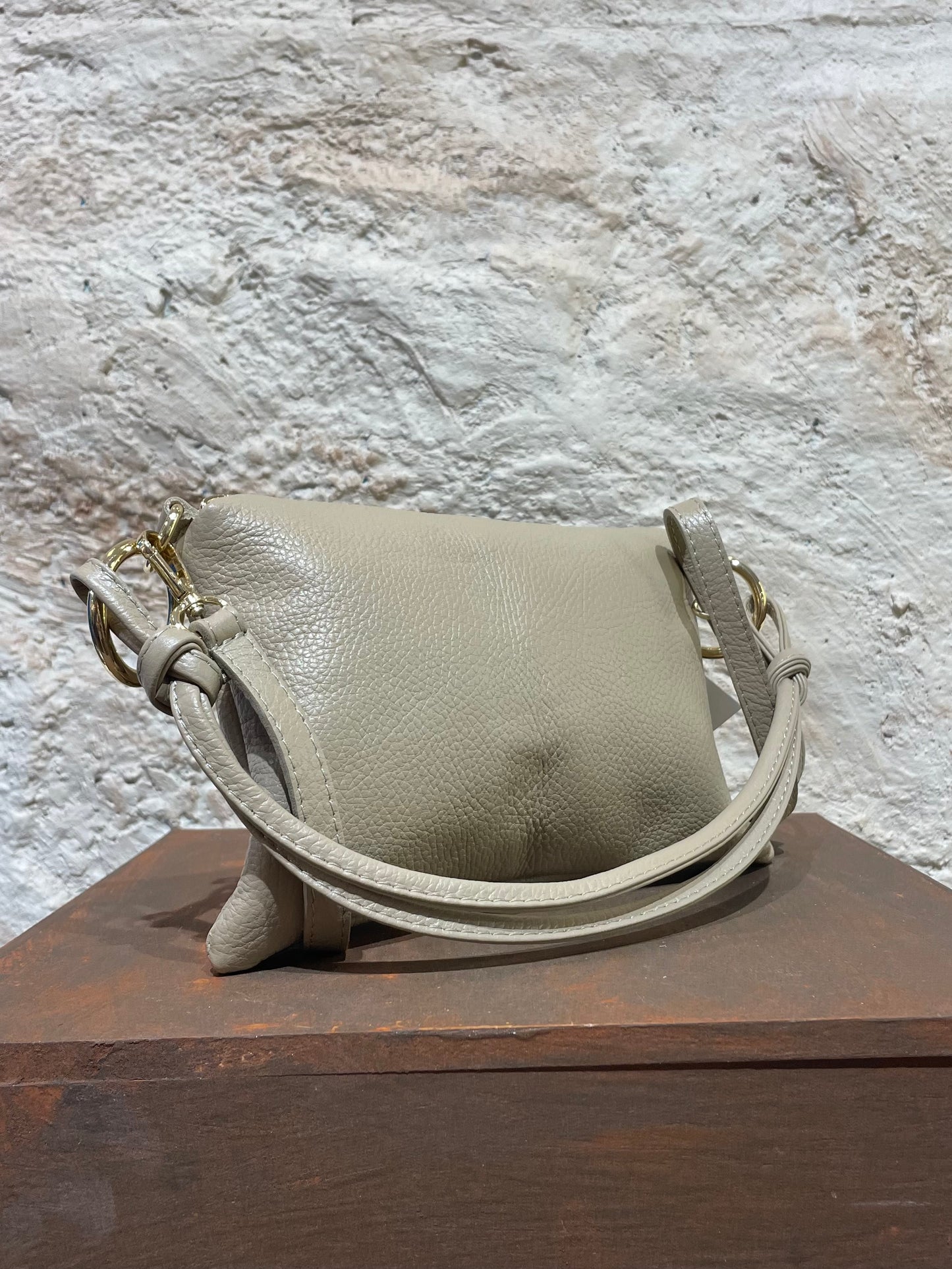 BOLSO BANDOLERA PIEL BEIGE