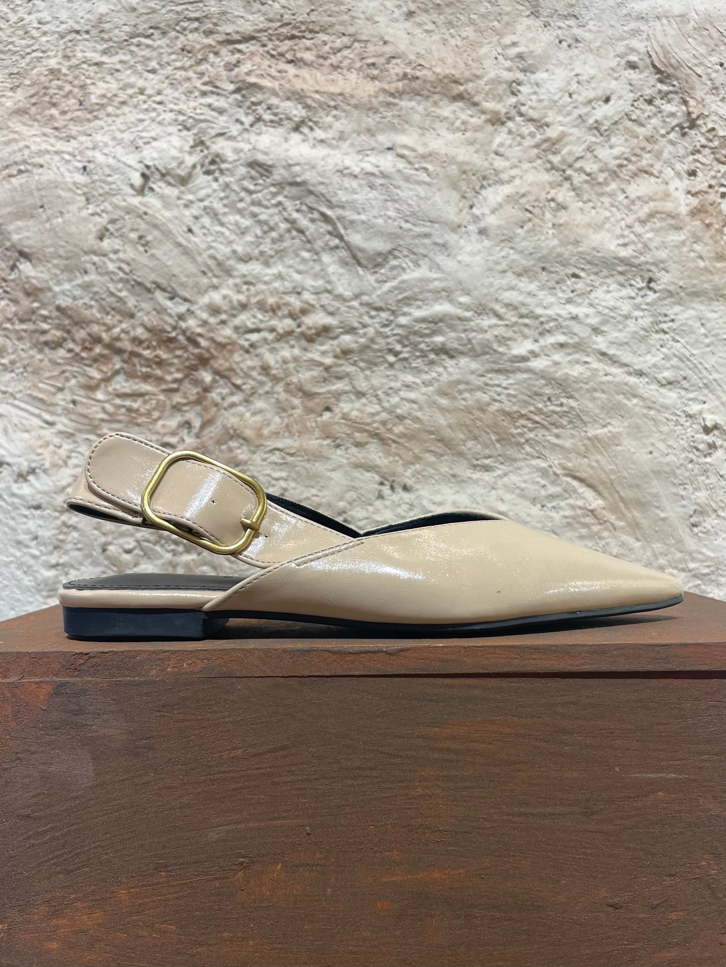 SANDALIA MULE PLANA CRUDO